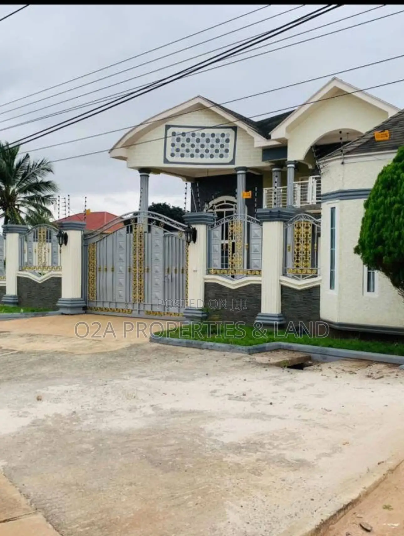 5bdrm House in East Legon (Near A&C for rent in A&C Mall Area