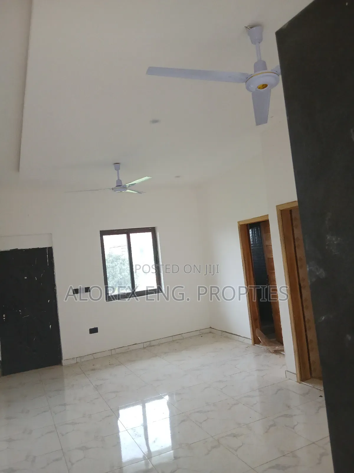 1bdrm Apartment in Single Self, Danfa for rent in Danfa