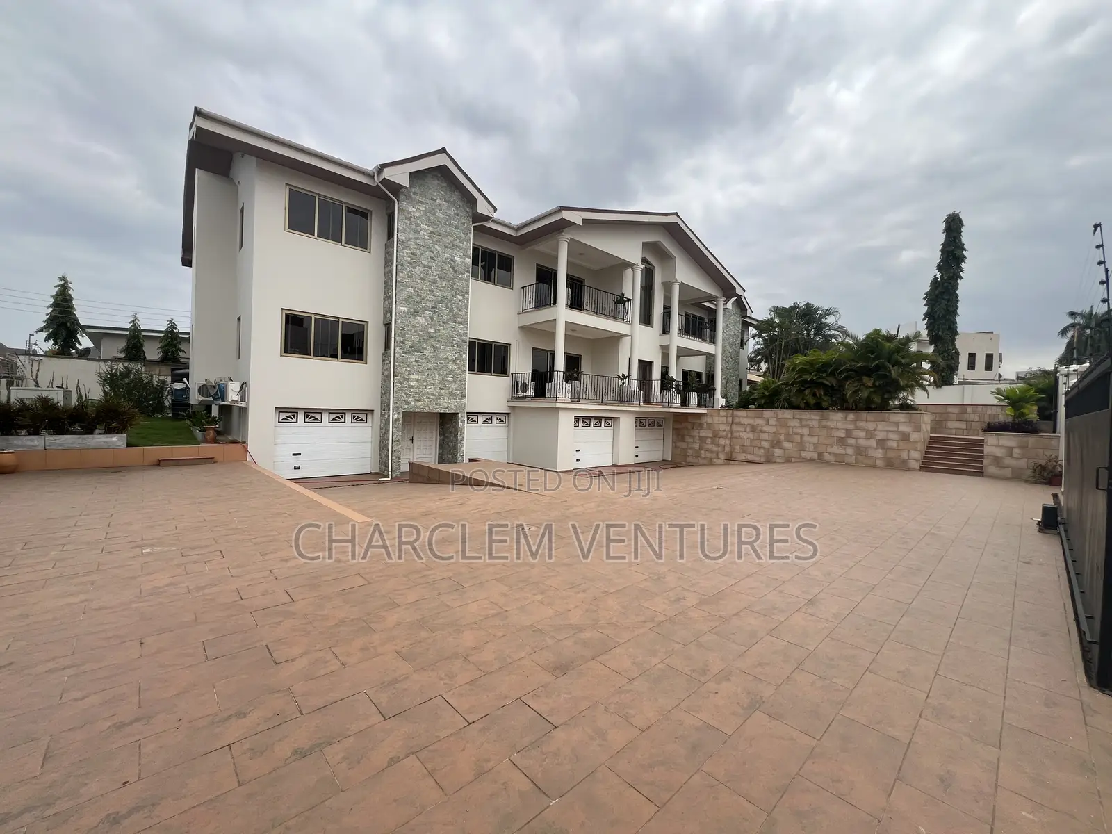 3bdrm Apartment in Charclem Ventures, A&C Mall Area for rent in A&C Mall Area