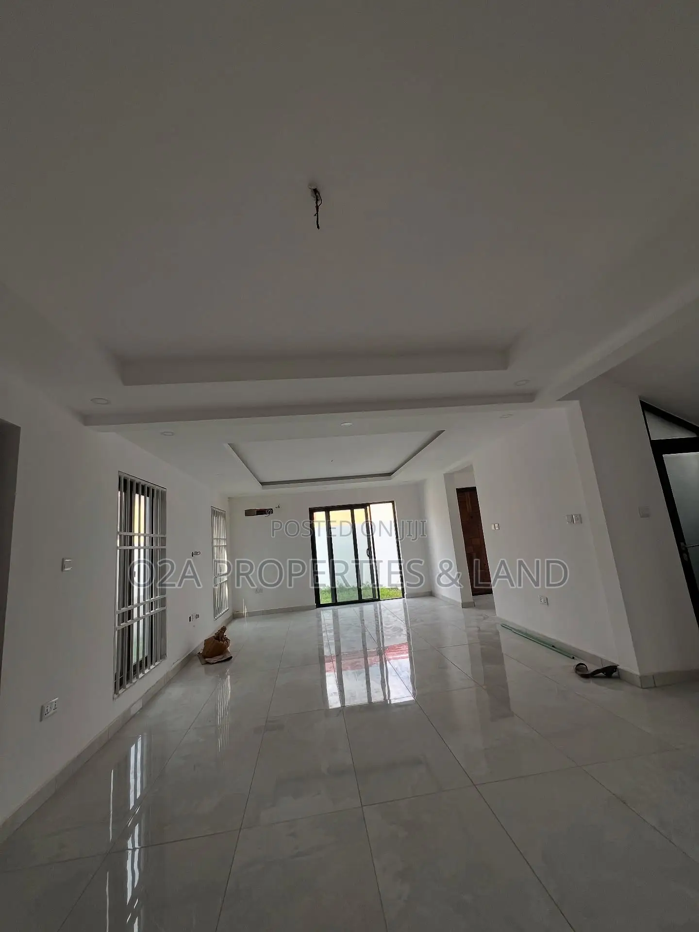 4bdrm House in East Legon, American House for sale in American House