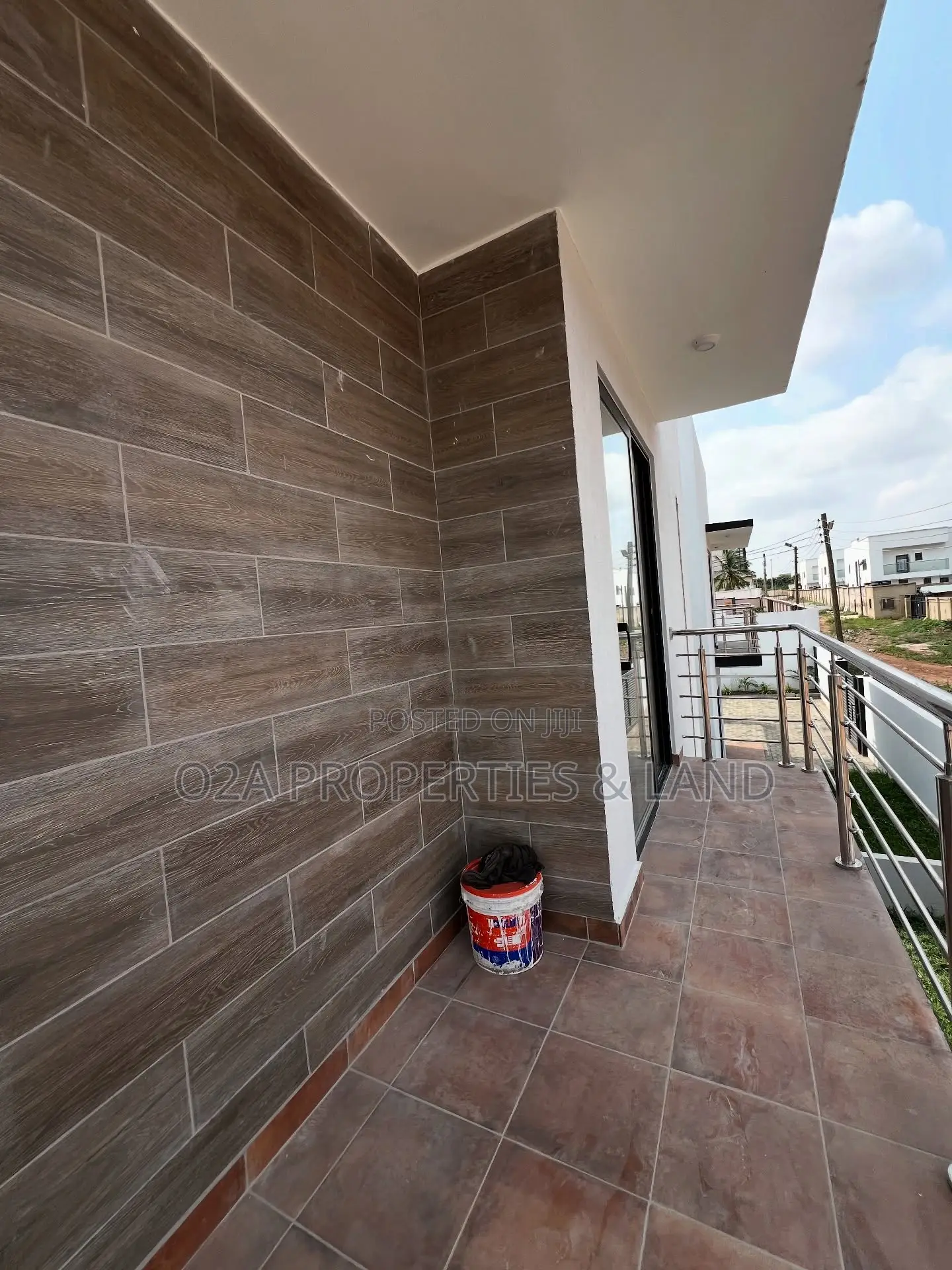 4bdrm House in East Legon, American House for sale in American House