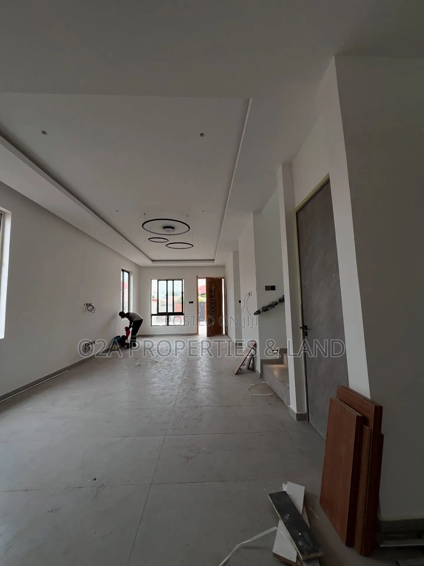 5bdrm House in Adenta, Barrier for sale in Barrier