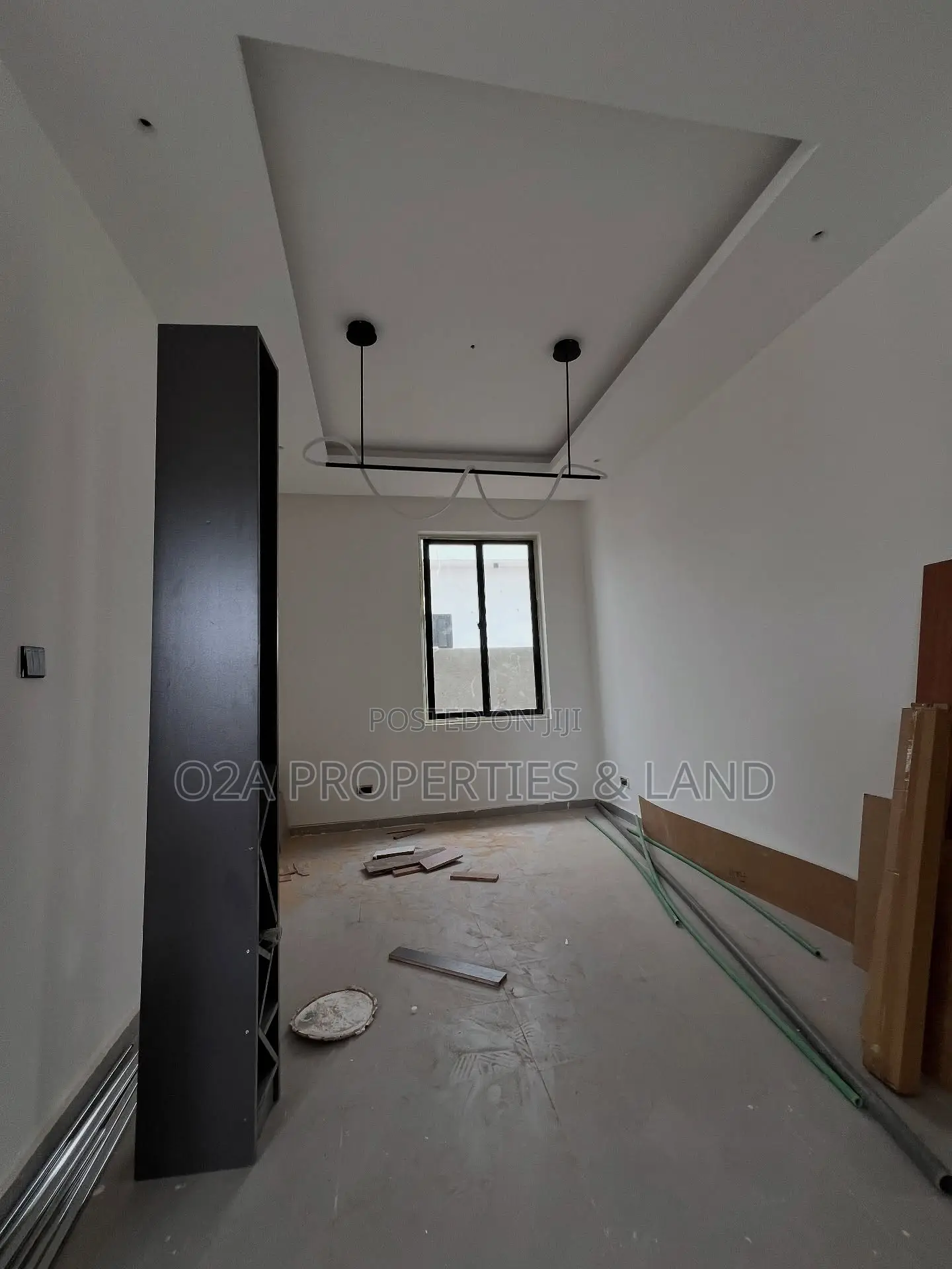 5bdrm House in Adenta, Barrier for sale in Barrier