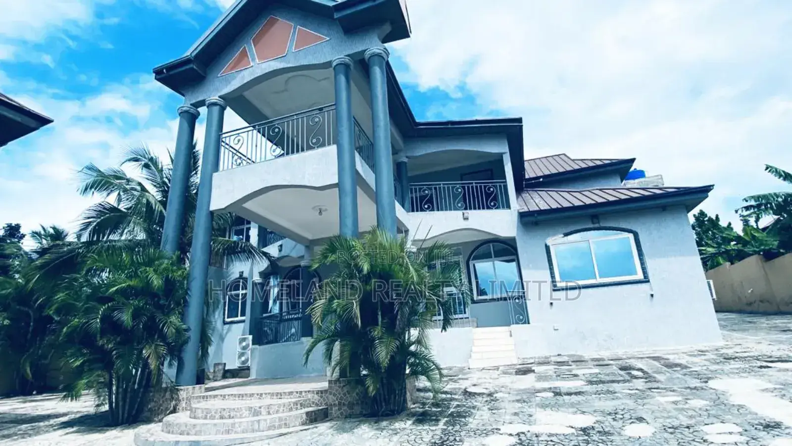 Furnished 20bdrm Duplex in Old Barrier, Weija for rent in Weija