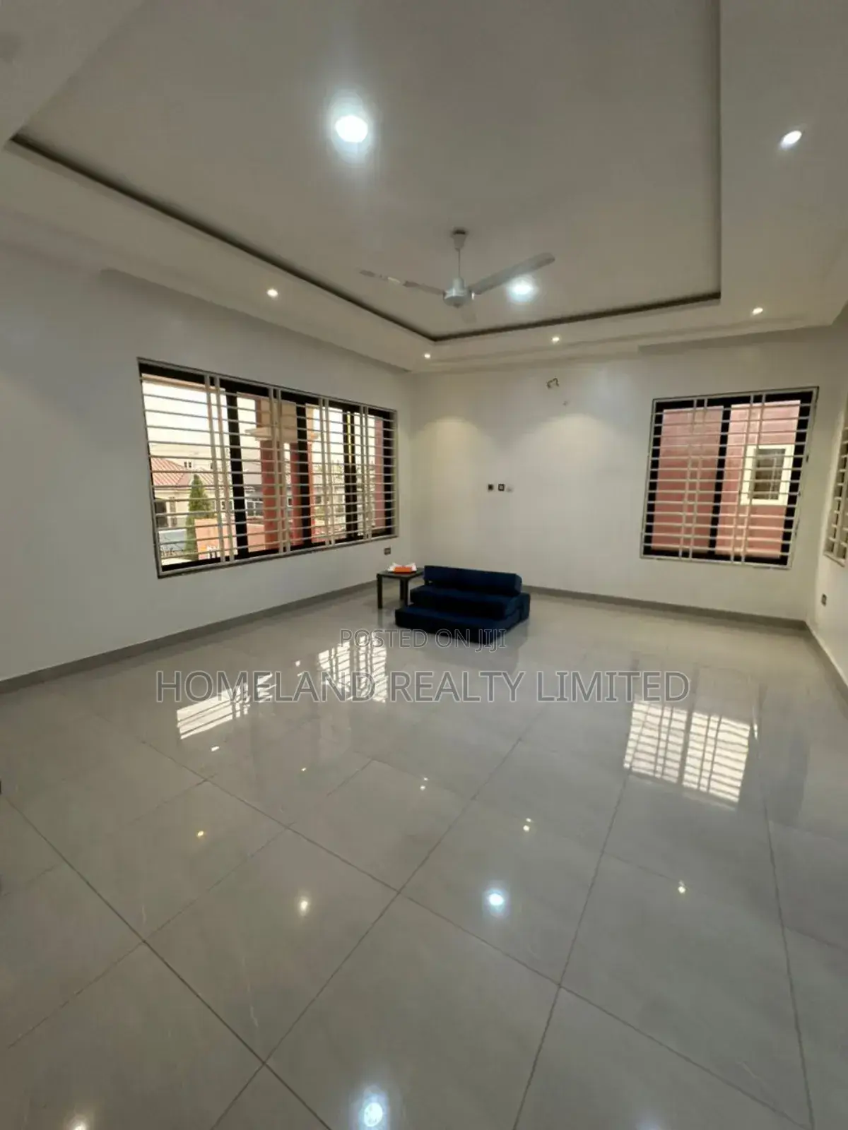 4bdrm Duplex in Ghana Flag, Oyarifa for rent in Oyarifa