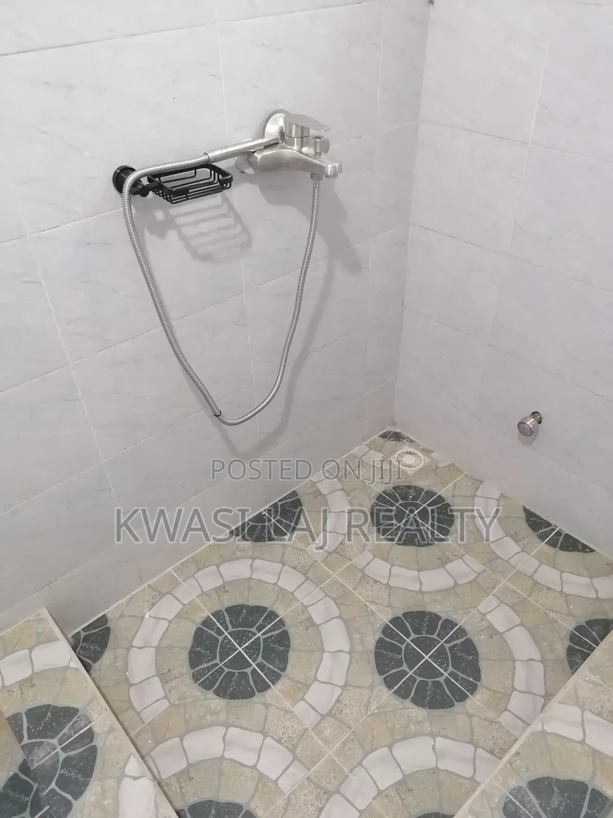 1bdrm Apartment in Tuba Kokrobite Beach, Weija for rent in Weija