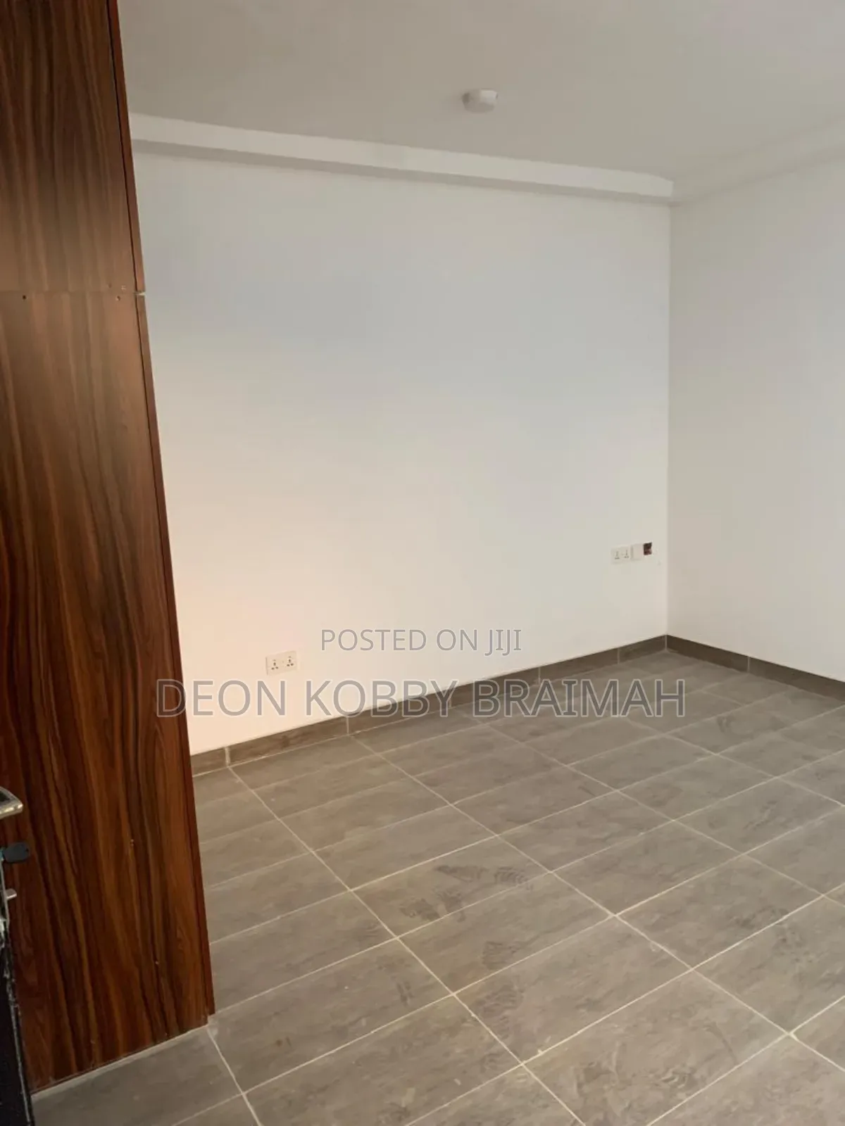 2bdrm Apartment in Right Properties, Adenta for sale in Adenta