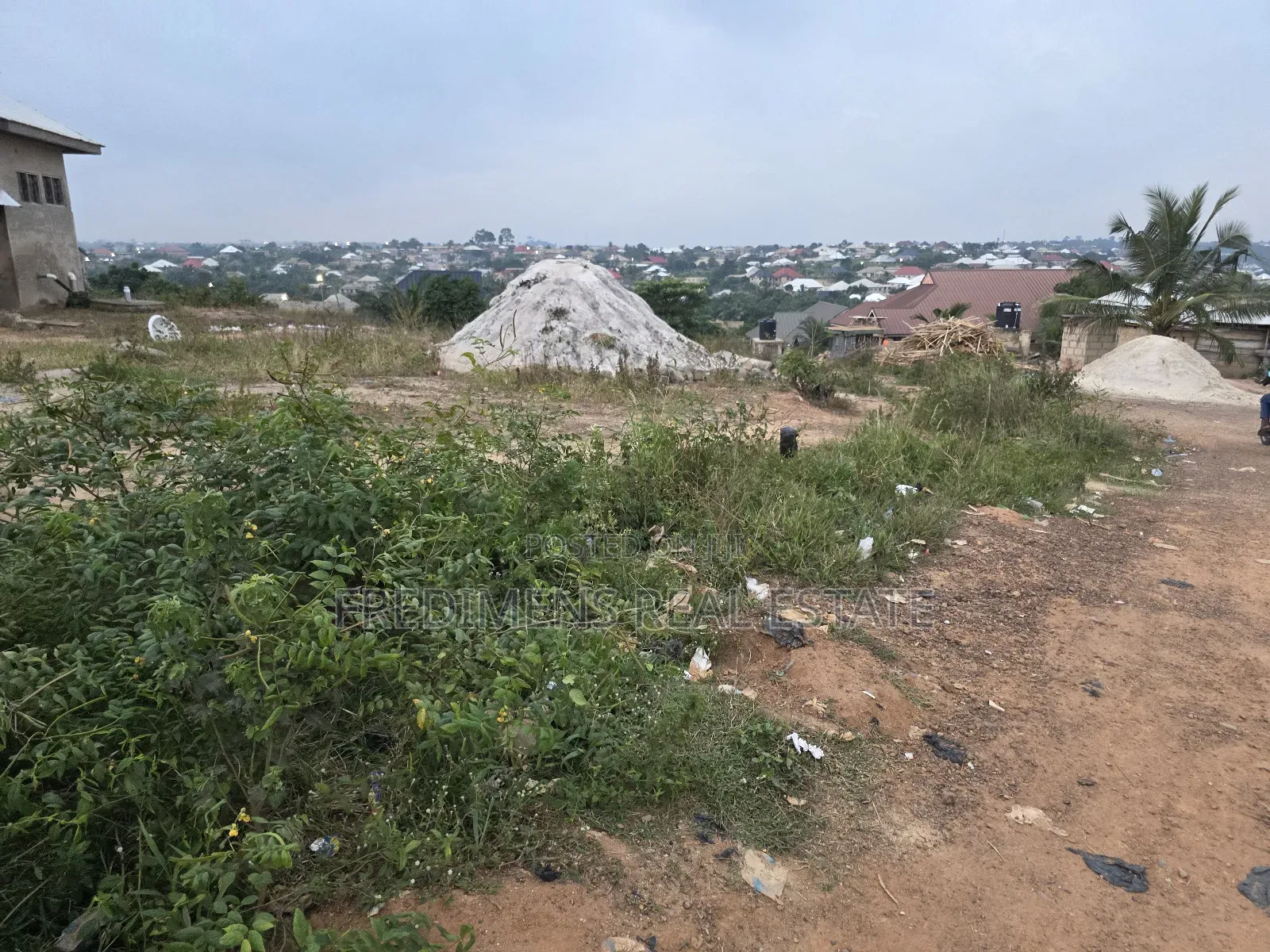 Half Plot at Maase-Edwenase for Sale in Afigya-Kwabre