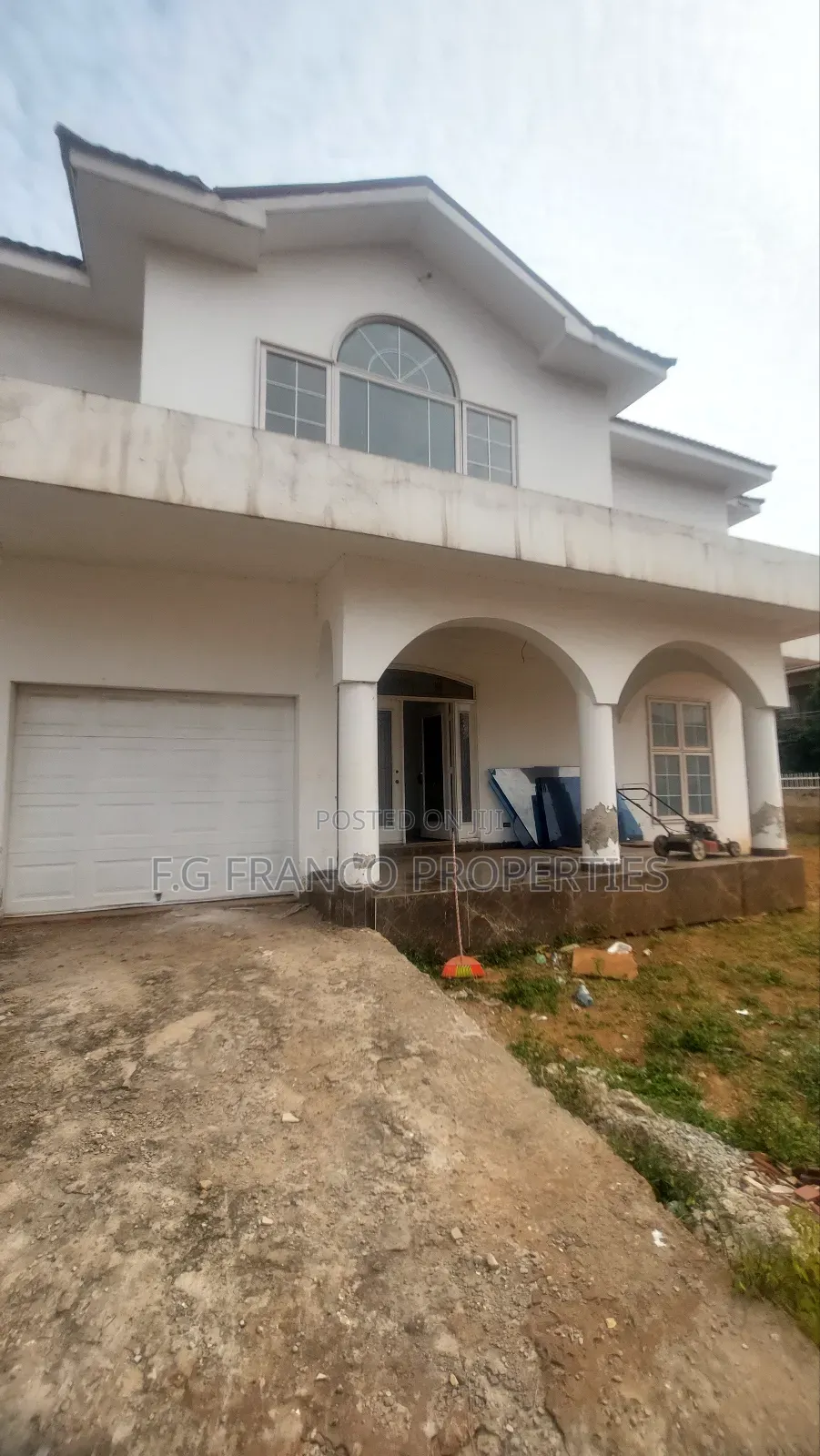 6bdrm House in Kg.Franco Properties, Spintex for sale in Spintex