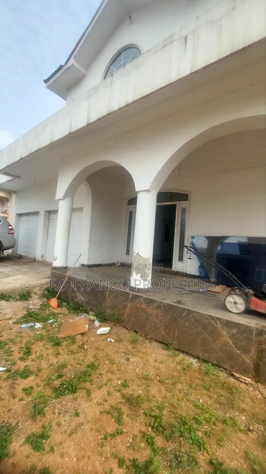 6bdrm House in Kg.Franco Properties, Spintex for sale in Spintex