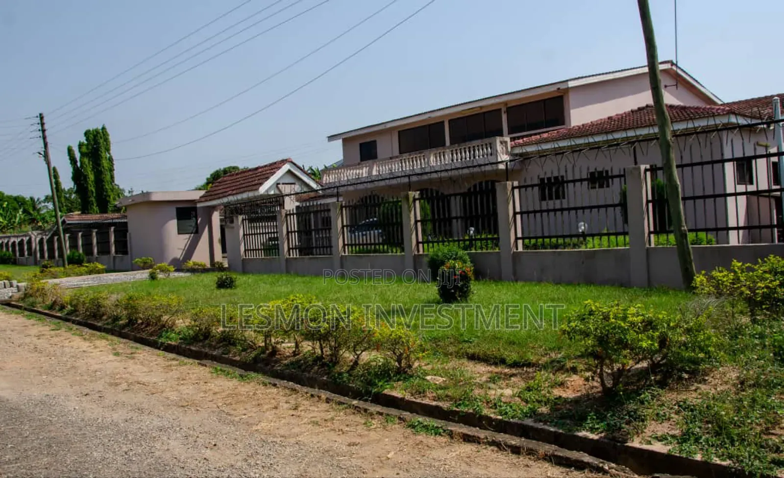 10bdrm House in Lesmon Investment, Takoradi for sale in Takoradi