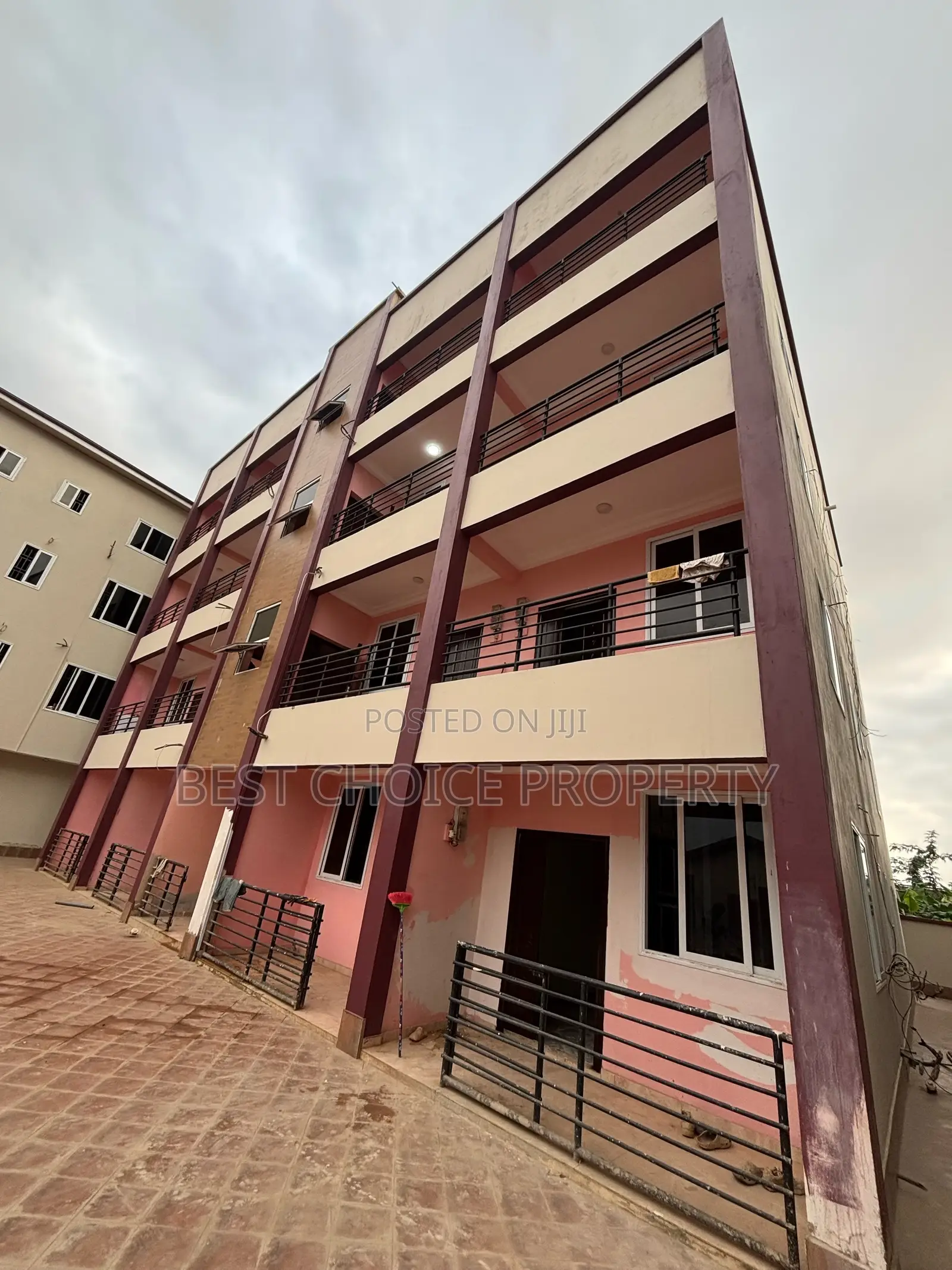 Chamber and Hall Sc for Rent at Oyarifa Teiman in Oyarifa