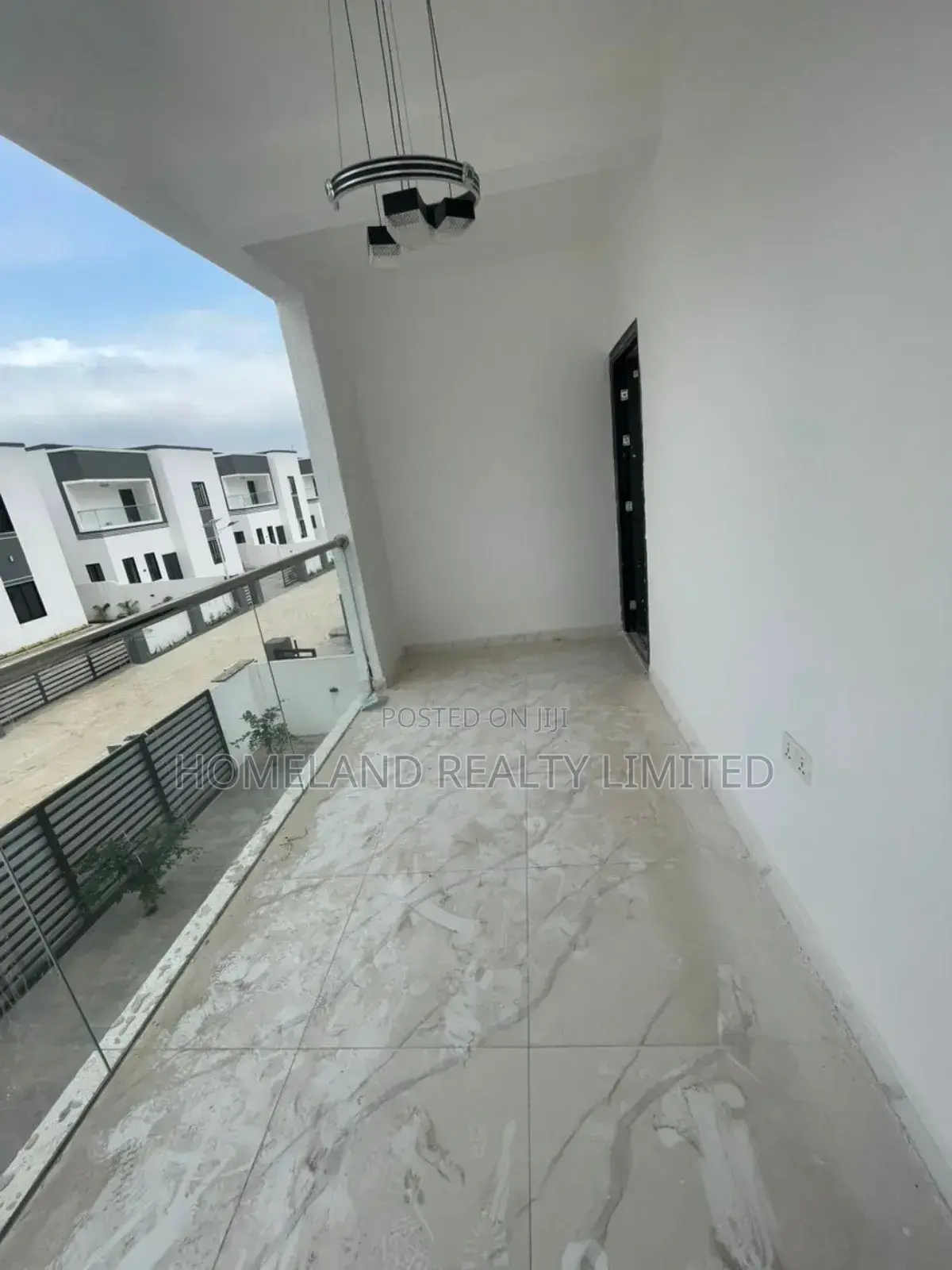 3bdrm Duplex in Oyarifa for sale in Oyarifa