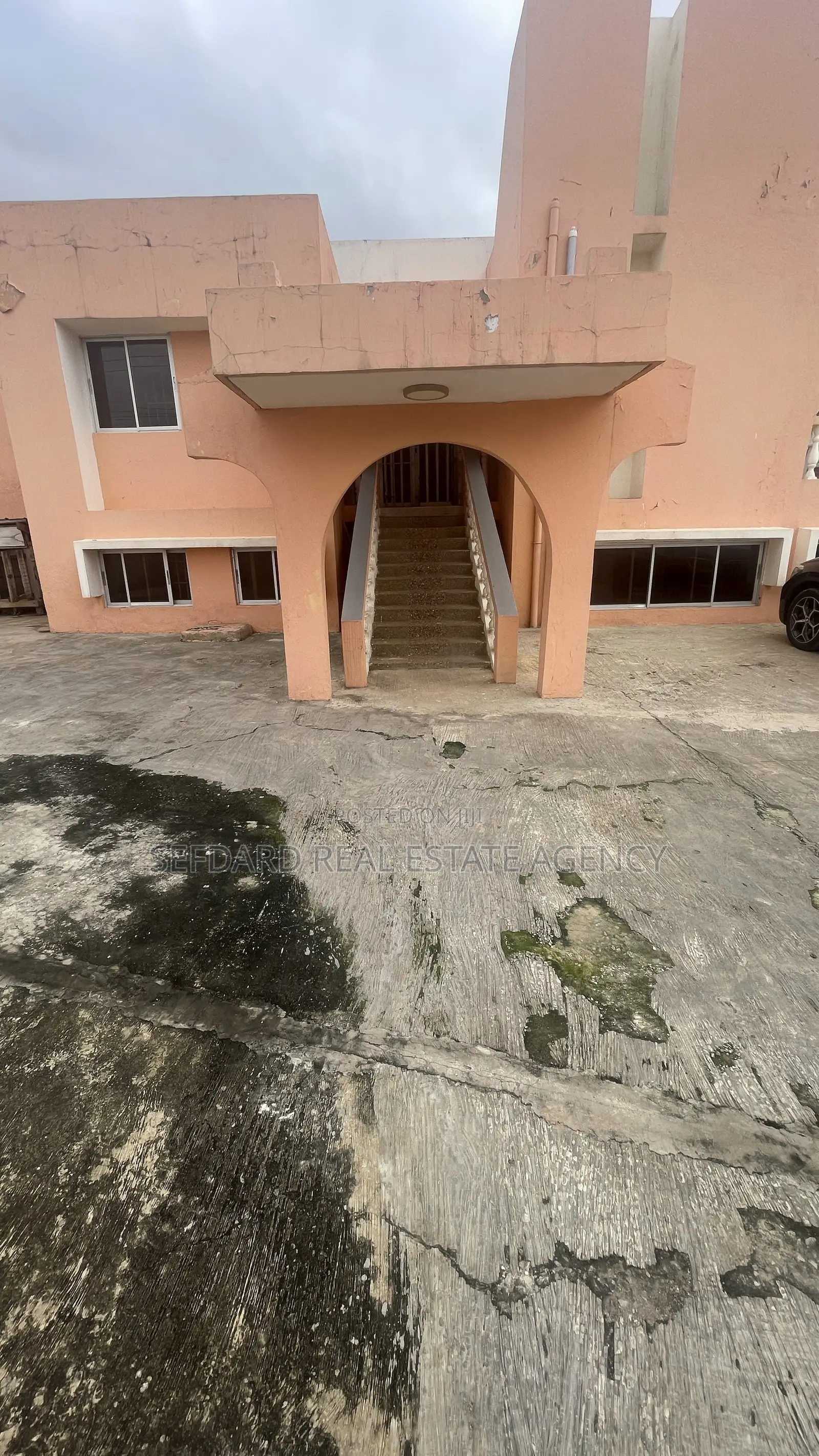6bdrm House in Dome for sale in Dome