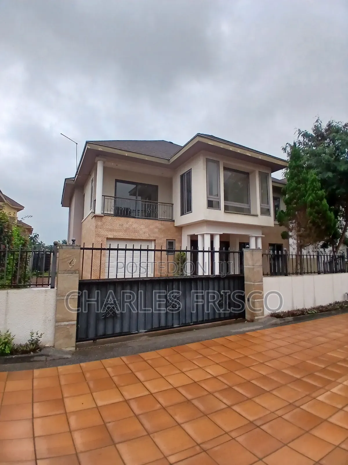 5bdrm House in Trassaco, East Legon for sale in East Legon