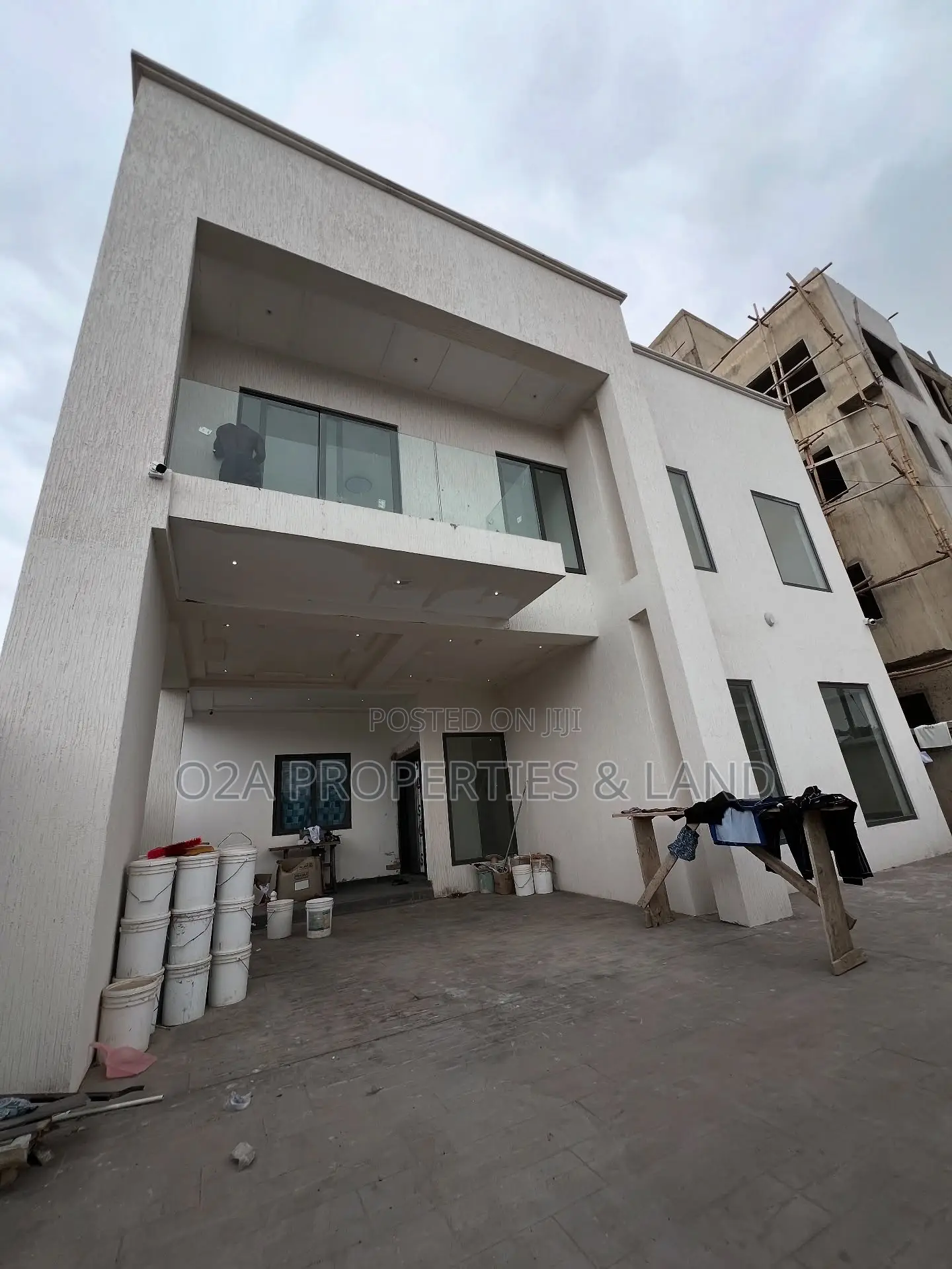 5bdrm House in Adjiringanor, Ability for sale in Ability