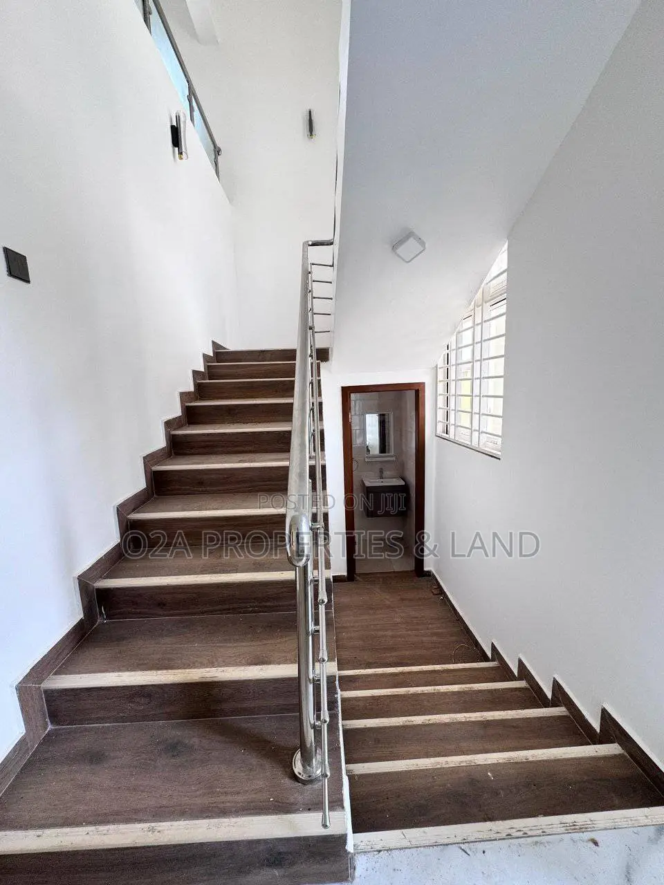 4bdrm House in Lakeside Estate for rent in Lake Side Estate