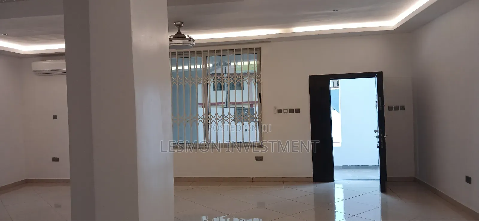 4bdrm House in East Legon, American House for sale in American House