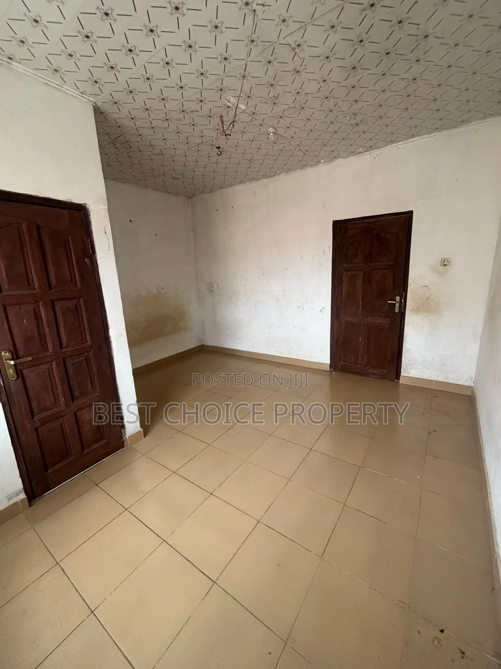 Single Room Sc Adenta Accountancy in Housing Down