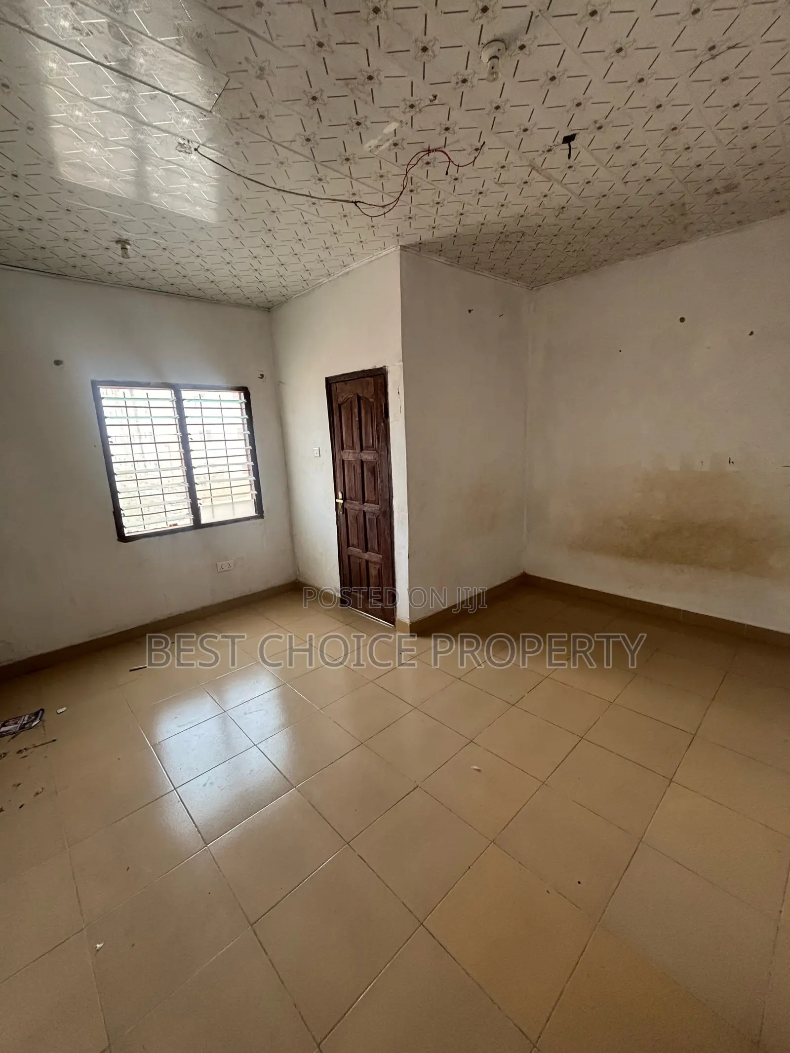 Single Room Sc Adenta Accountancy in Housing Down