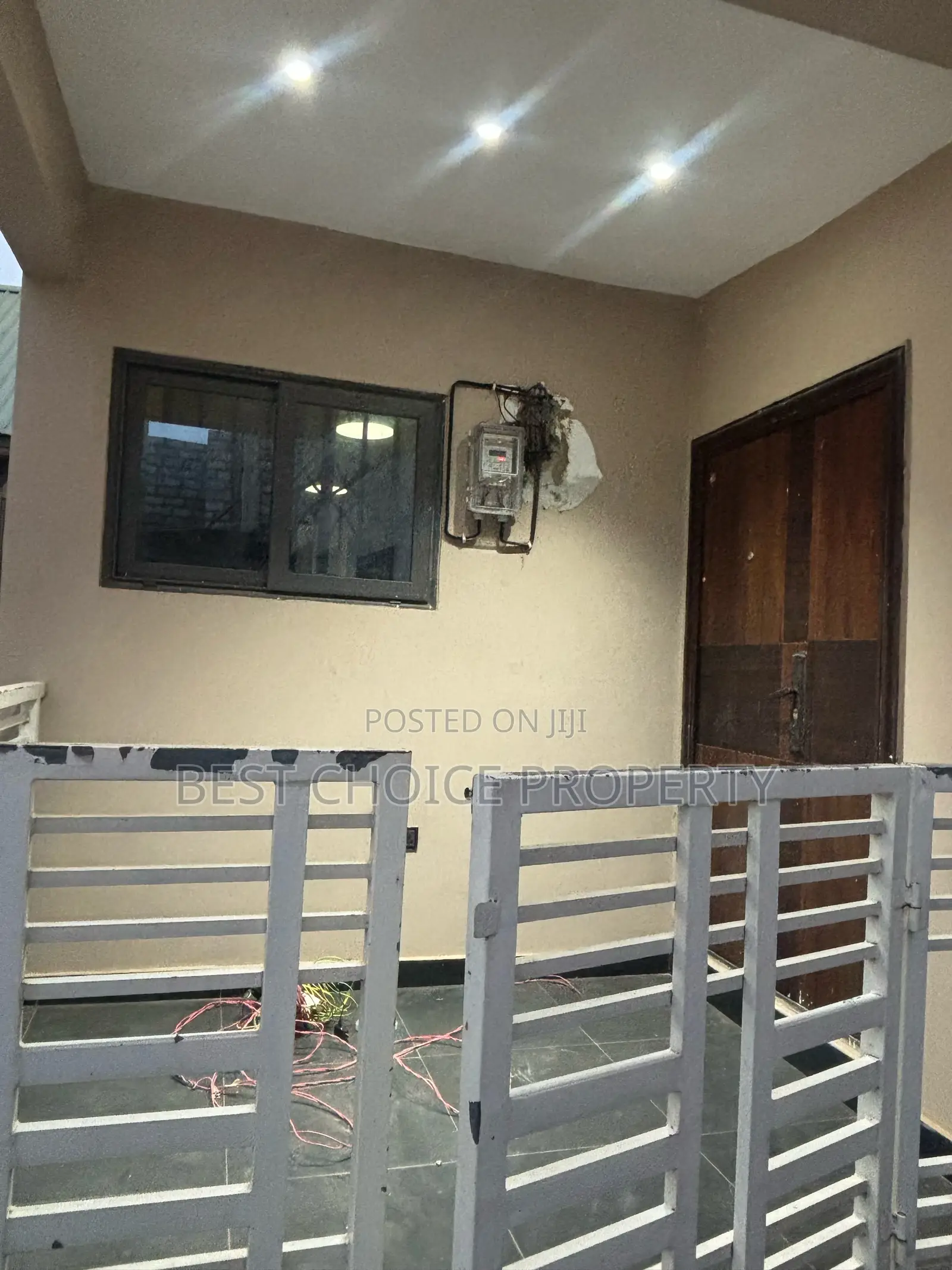 Ex Chamber and Hall for Rent at Madina in Madina