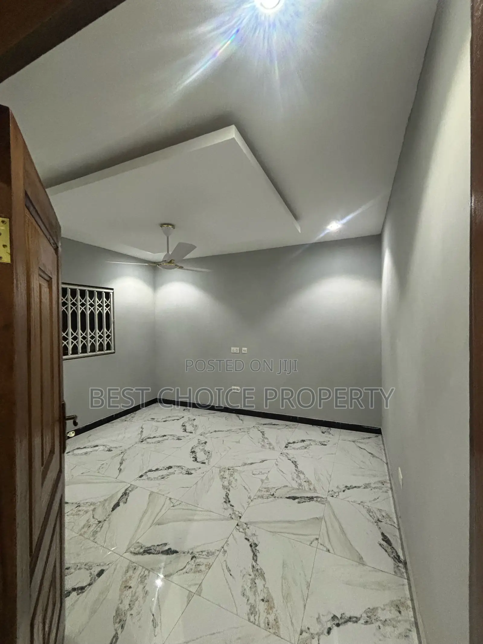 Ex Chamber and Hall for Rent at Madina in Madina