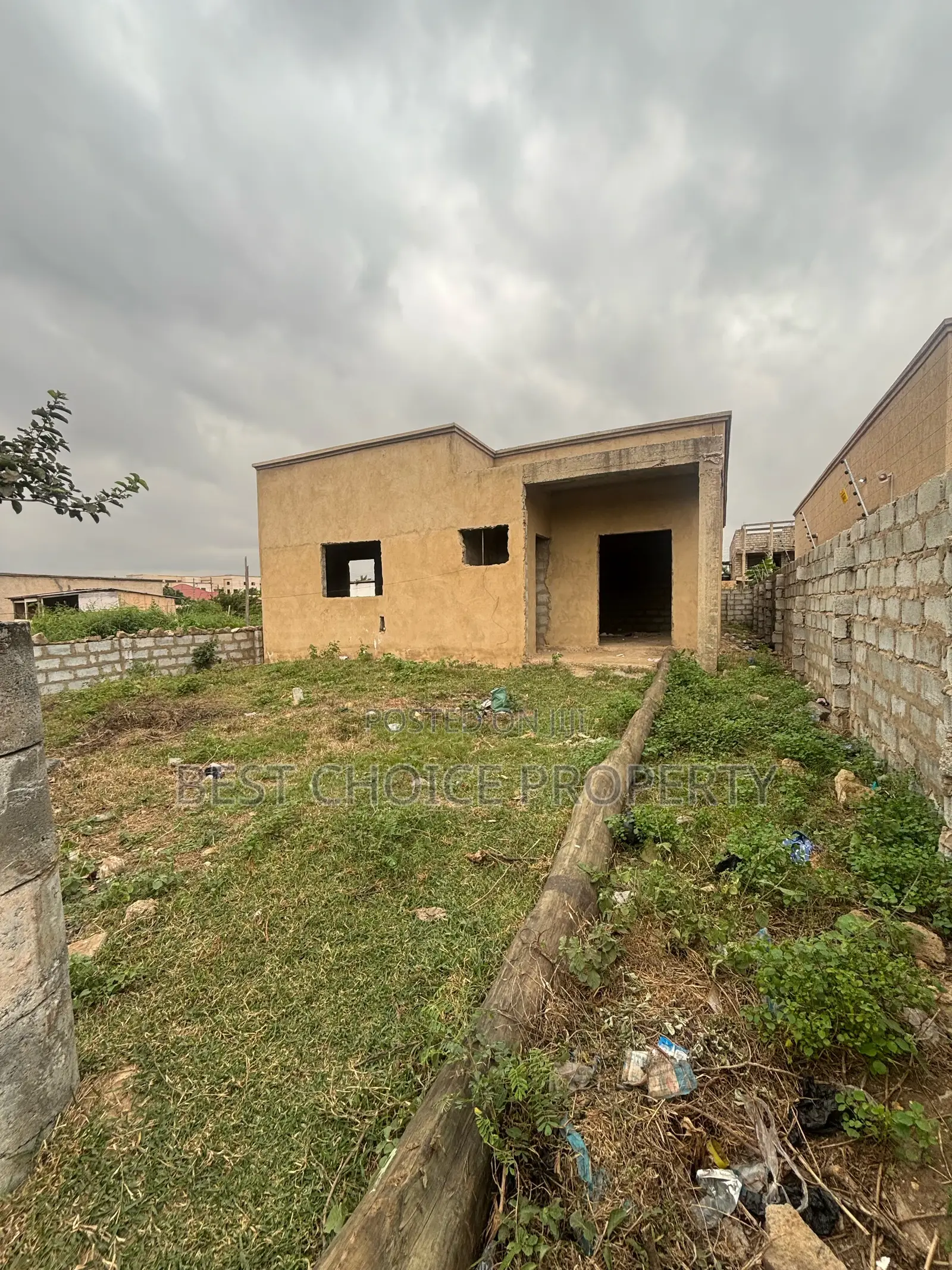 3 Bedroom Uncompleted Houses for Sale in New Legon