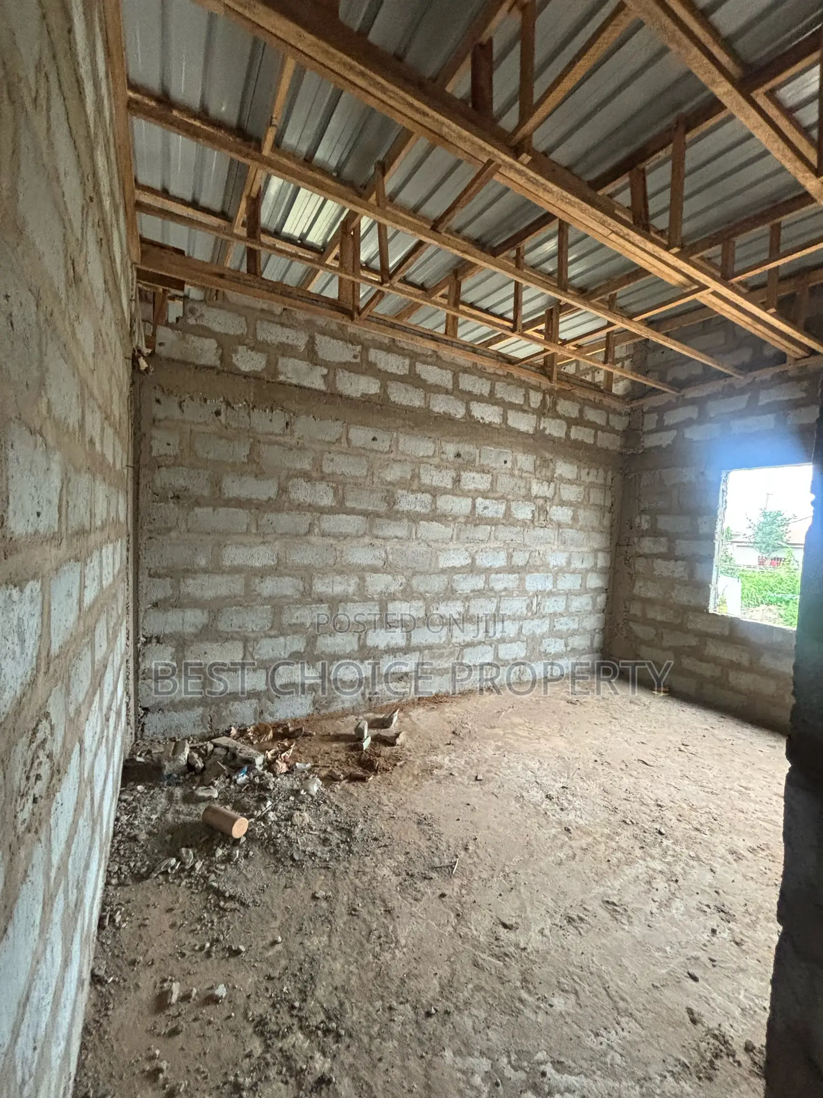 3 Bedroom Uncompleted Houses for Sale in New Legon