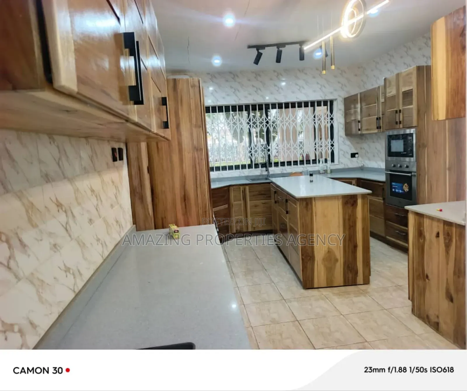 6bdrm House in Spintex for rent in Spintex