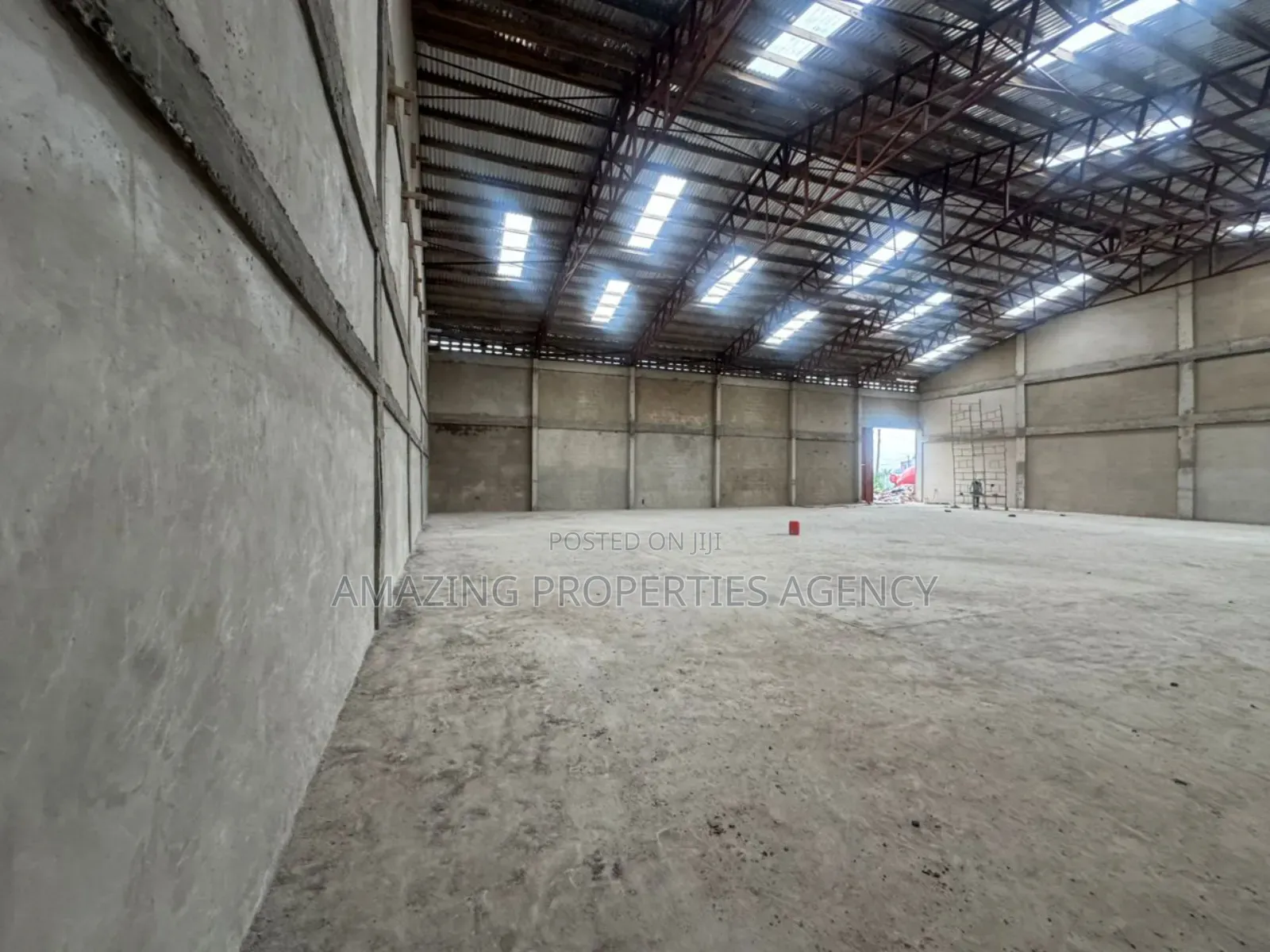 800sqm Warehouse for Rent at Tesano in Tesano