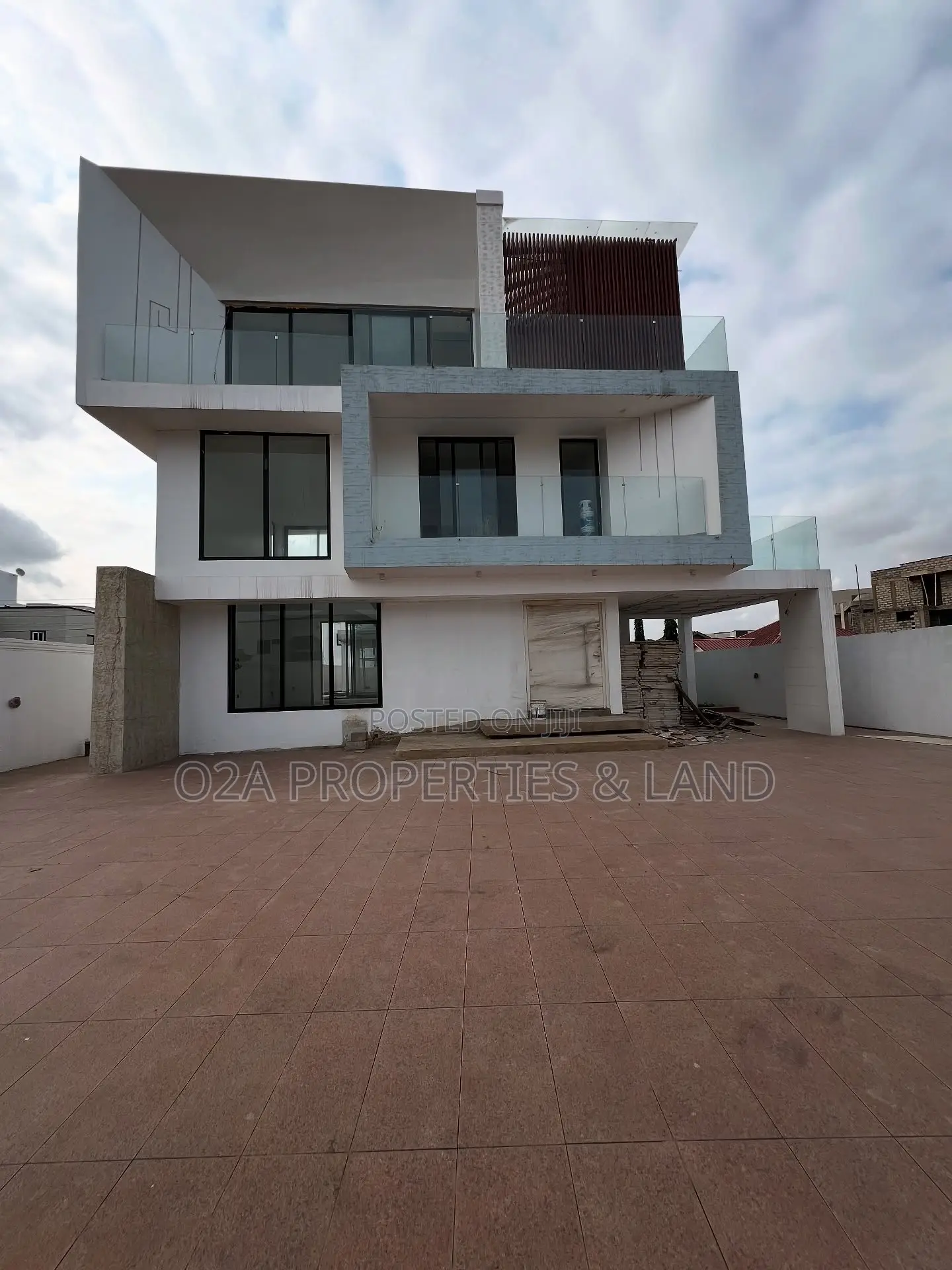 4bdrm House in Adjiringanor, Ability for sale in Ability