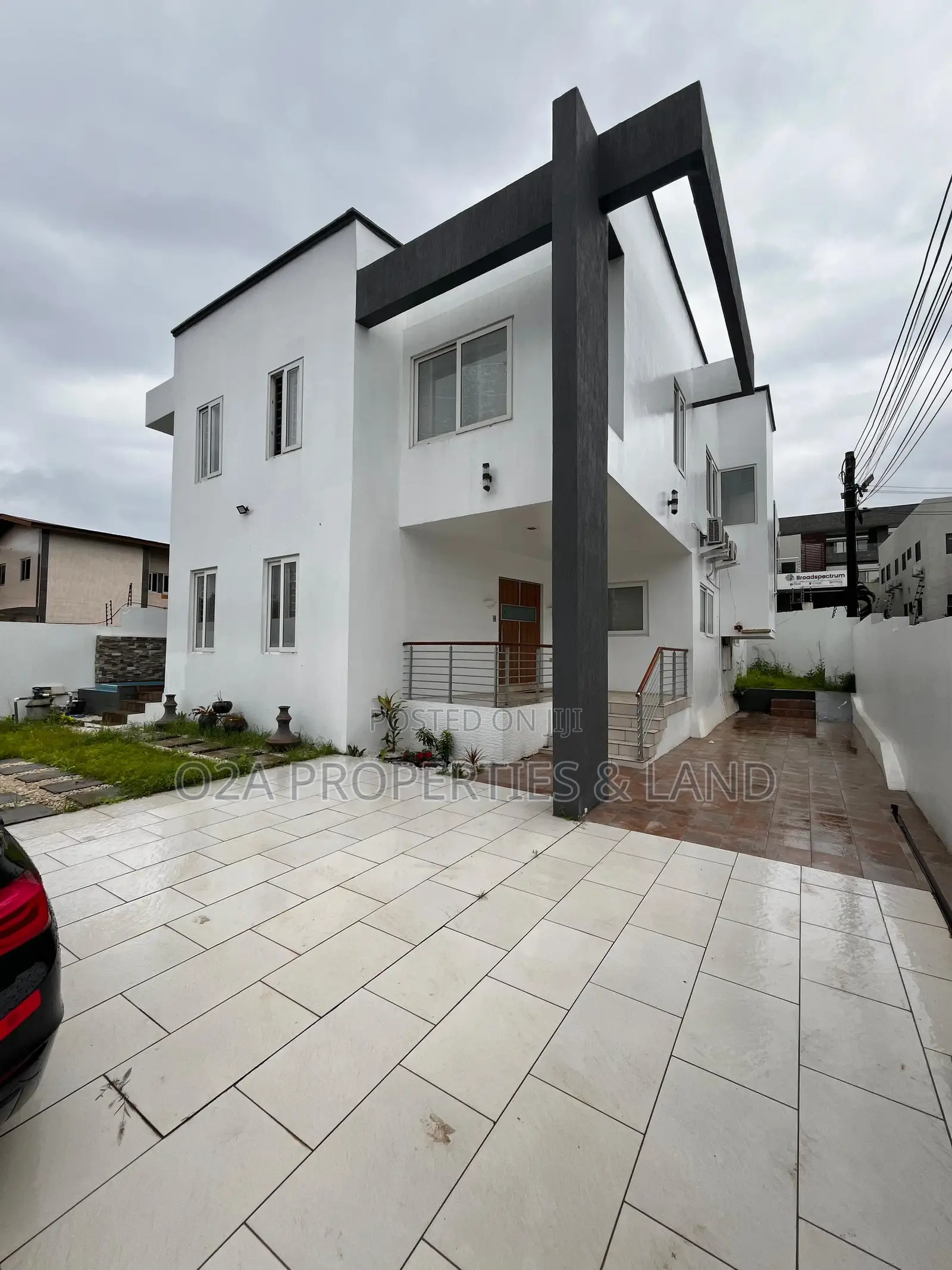 4bdrm House in Dzorwulu for rent in Dzorwulu