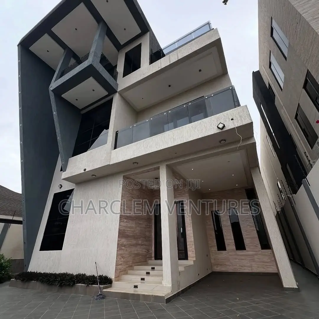5bdrm House in Charclem Ventures, Accra Metropolitan for sale in Accra Metropolitan