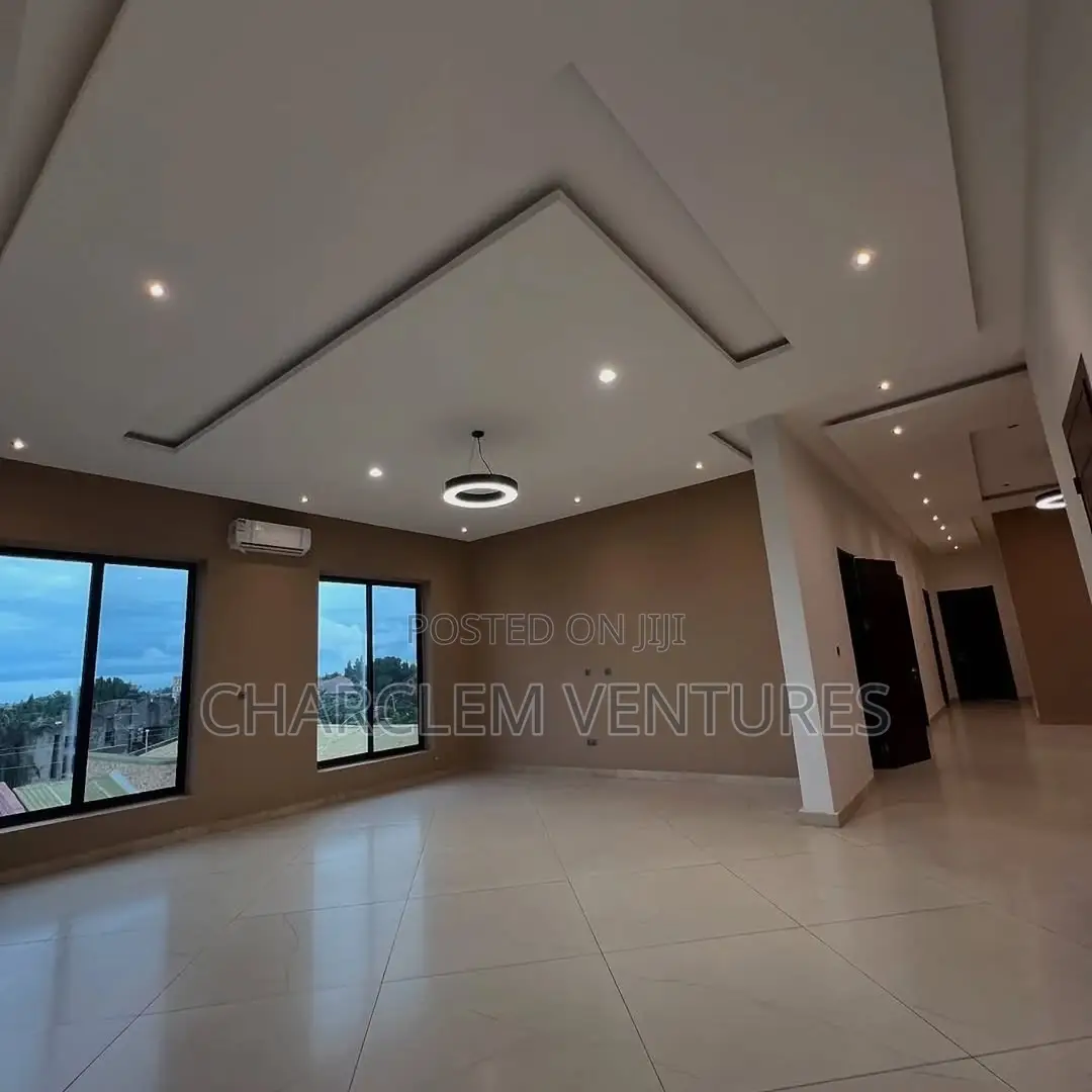 5bdrm House in Charclem Ventures, Accra Metropolitan for sale in Accra Metropolitan