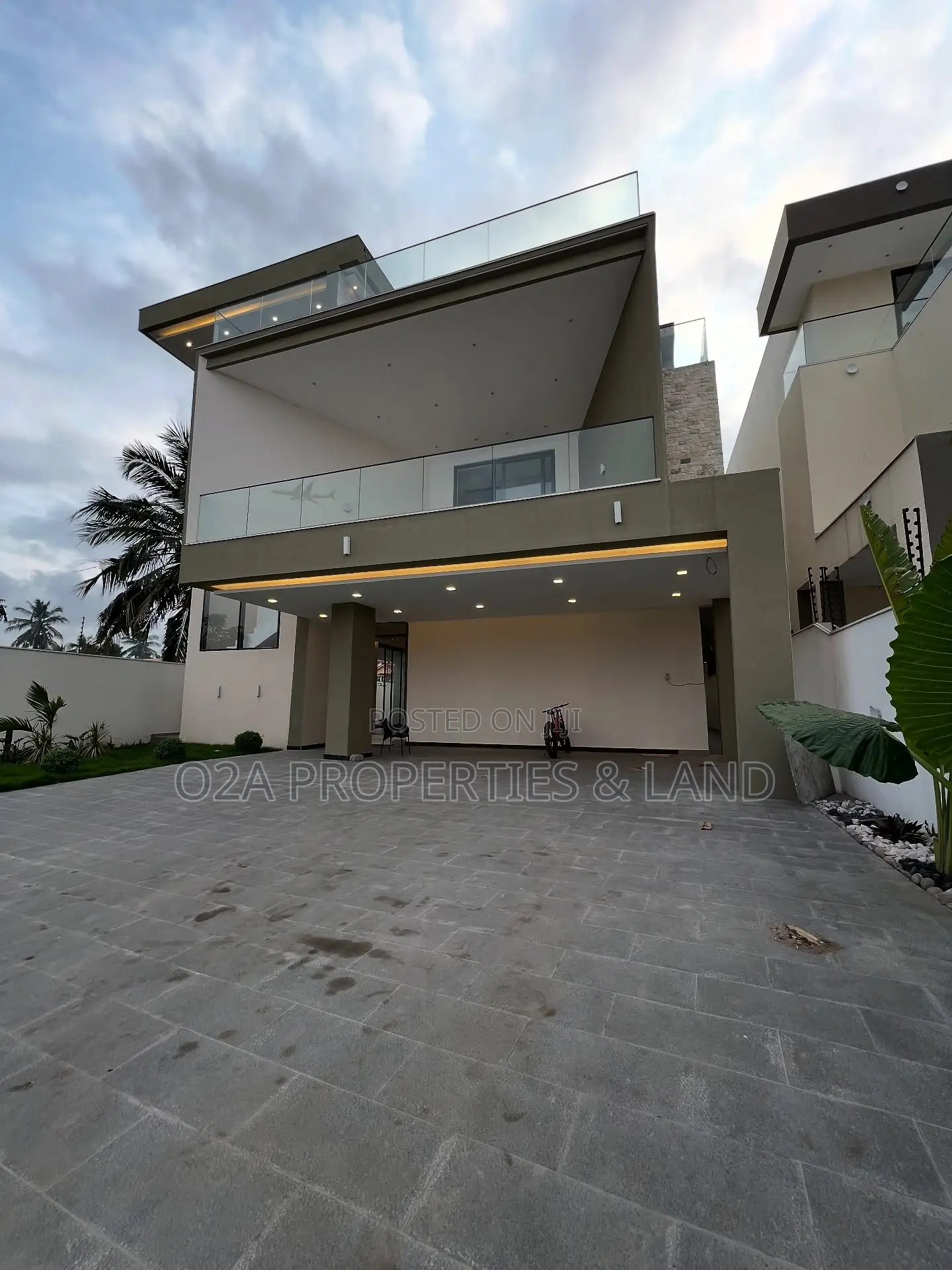 4bdrm House in Cantonments, Acquinas for sale in Acquinas