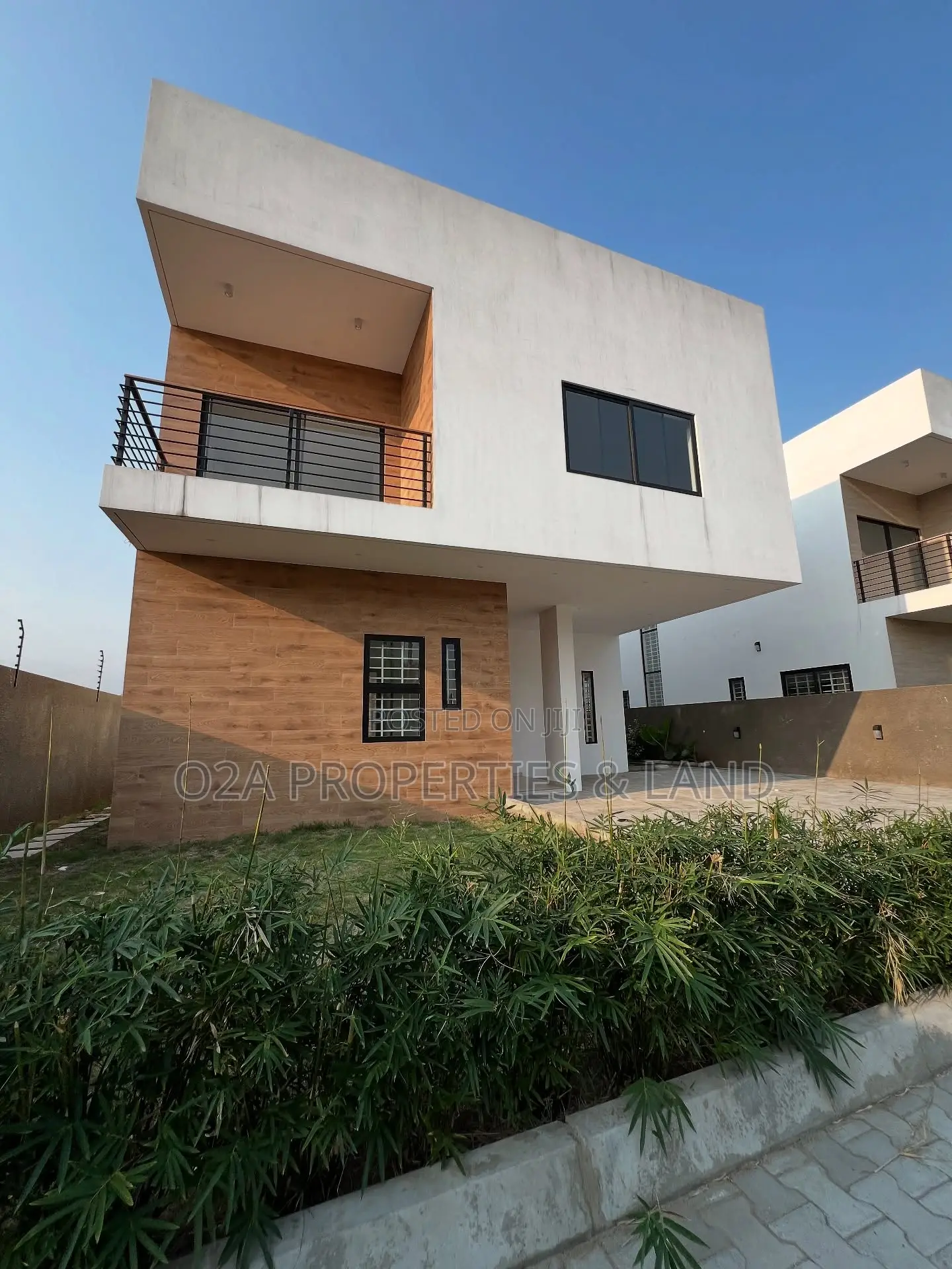 4bdrm House in North Legon for sale in North Legon