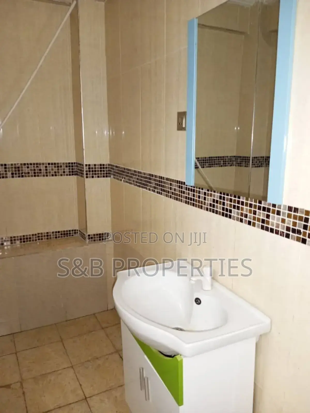 3bdrm Apartment in Ashomang Estate for rent in Ashomang Estate