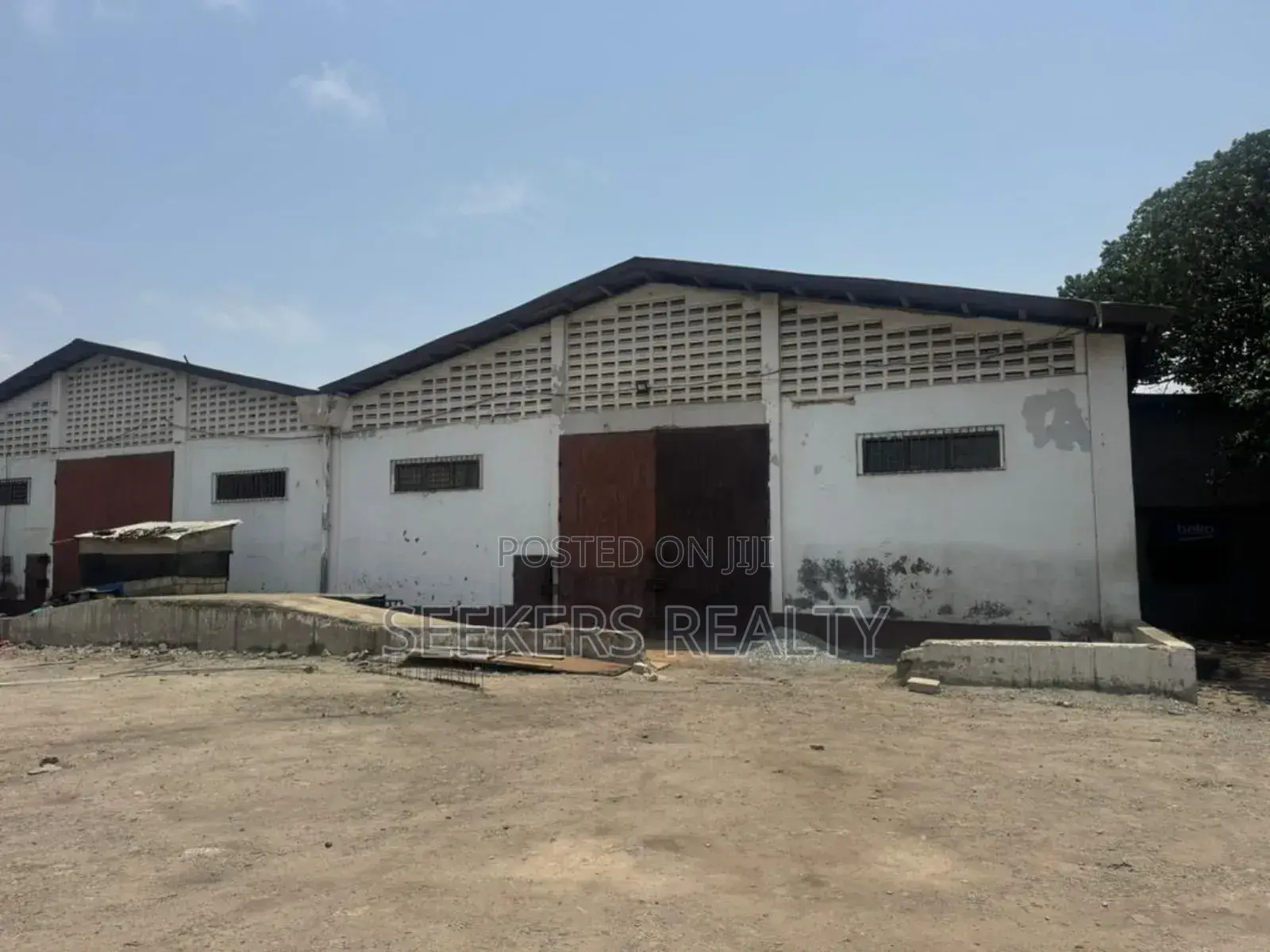 Warehouse for Rent at Dzorwulu in Dzorwulu