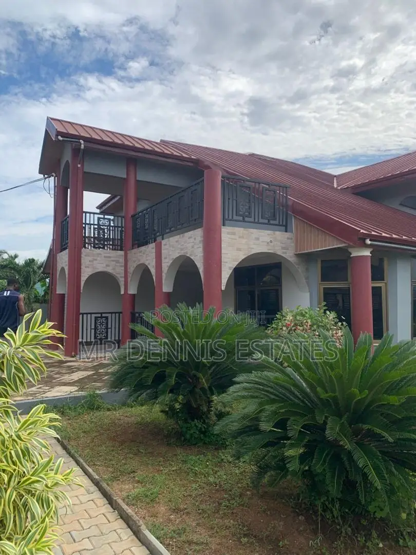 5bdrm Apartment in Tuba, Toll Booth for rent in Toll Booth