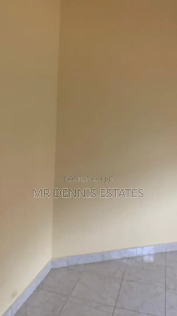 5bdrm Apartment in Tuba, Toll Booth for rent in Toll Booth