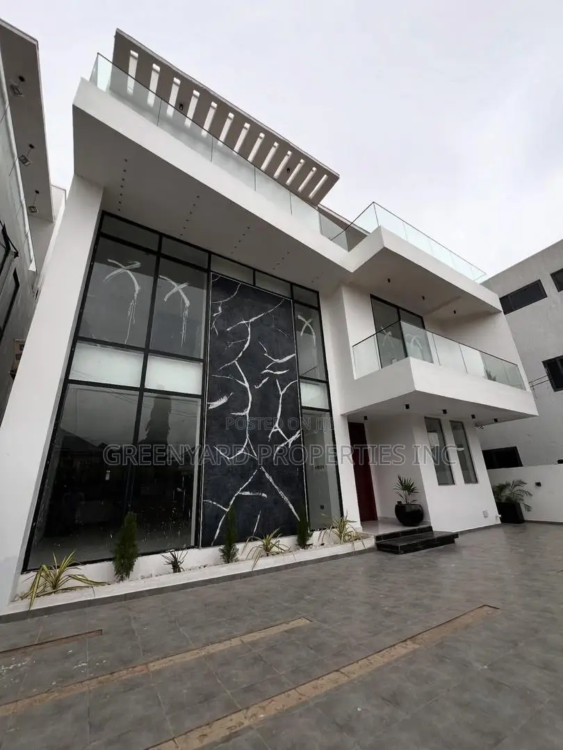 4bdrm Duplex in Ogbojo, East Legon for sale in East Legon