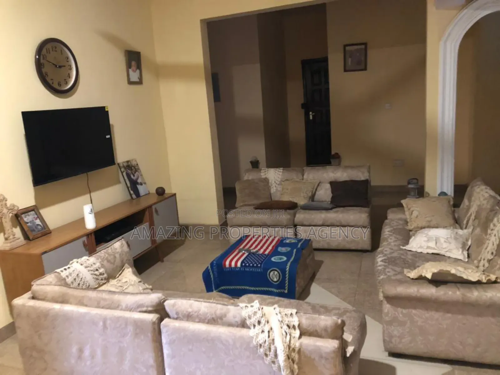 5bdrm House in Nyaniba Estate for sale in Nyaniba Estate