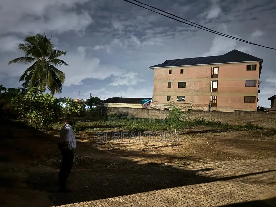 Prime Titled Land for Multi Properties Development in Teshie-Nungua Estates