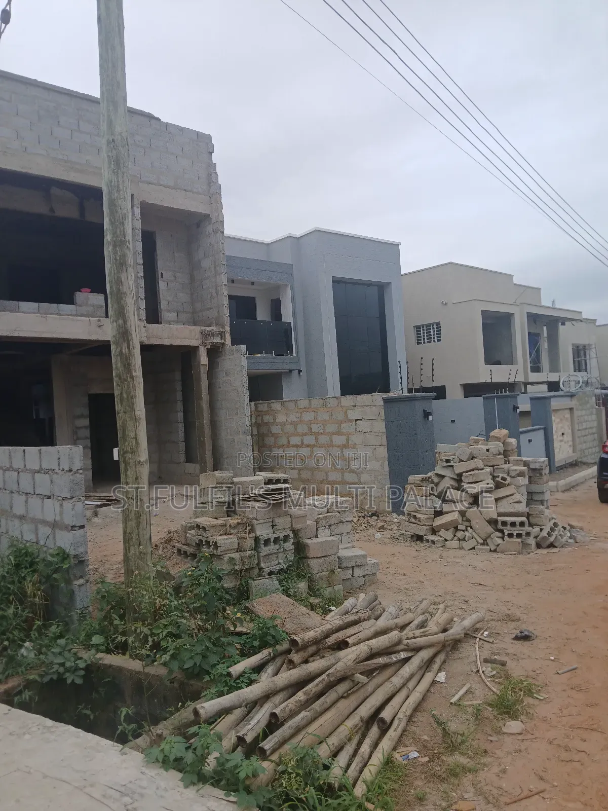 4bdrm House in Agbogba Old, North Legon for sale in North Legon