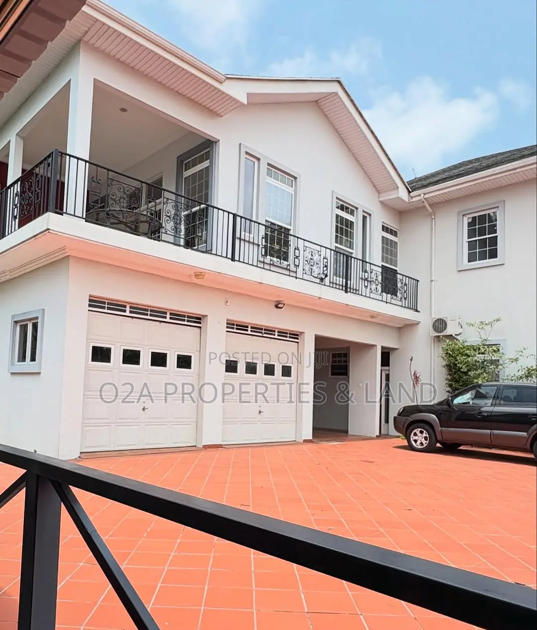 4bdrm House in Airport Hills. for sale in Airport Residential Area