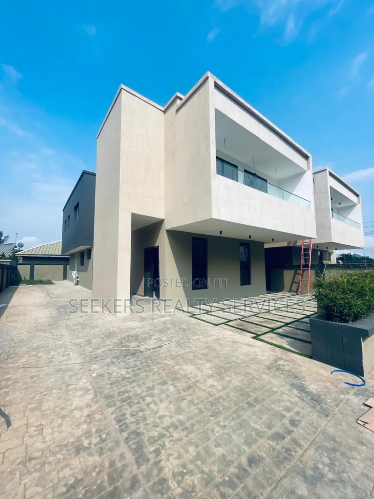 4bdrm House in Seekers Realty, East Legon for sale in East Legon