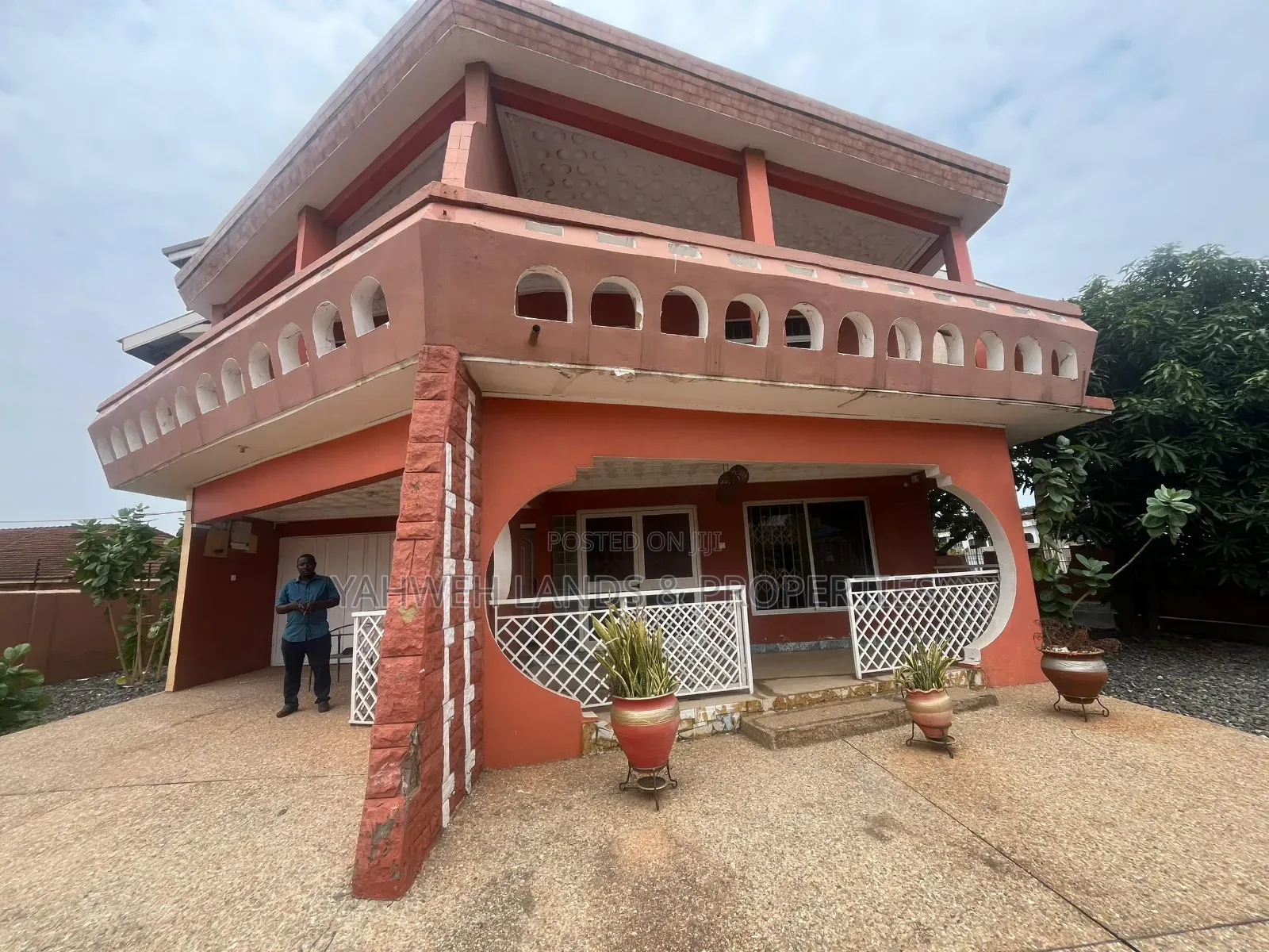 6bdrm House in Spintex for rent in Spintex