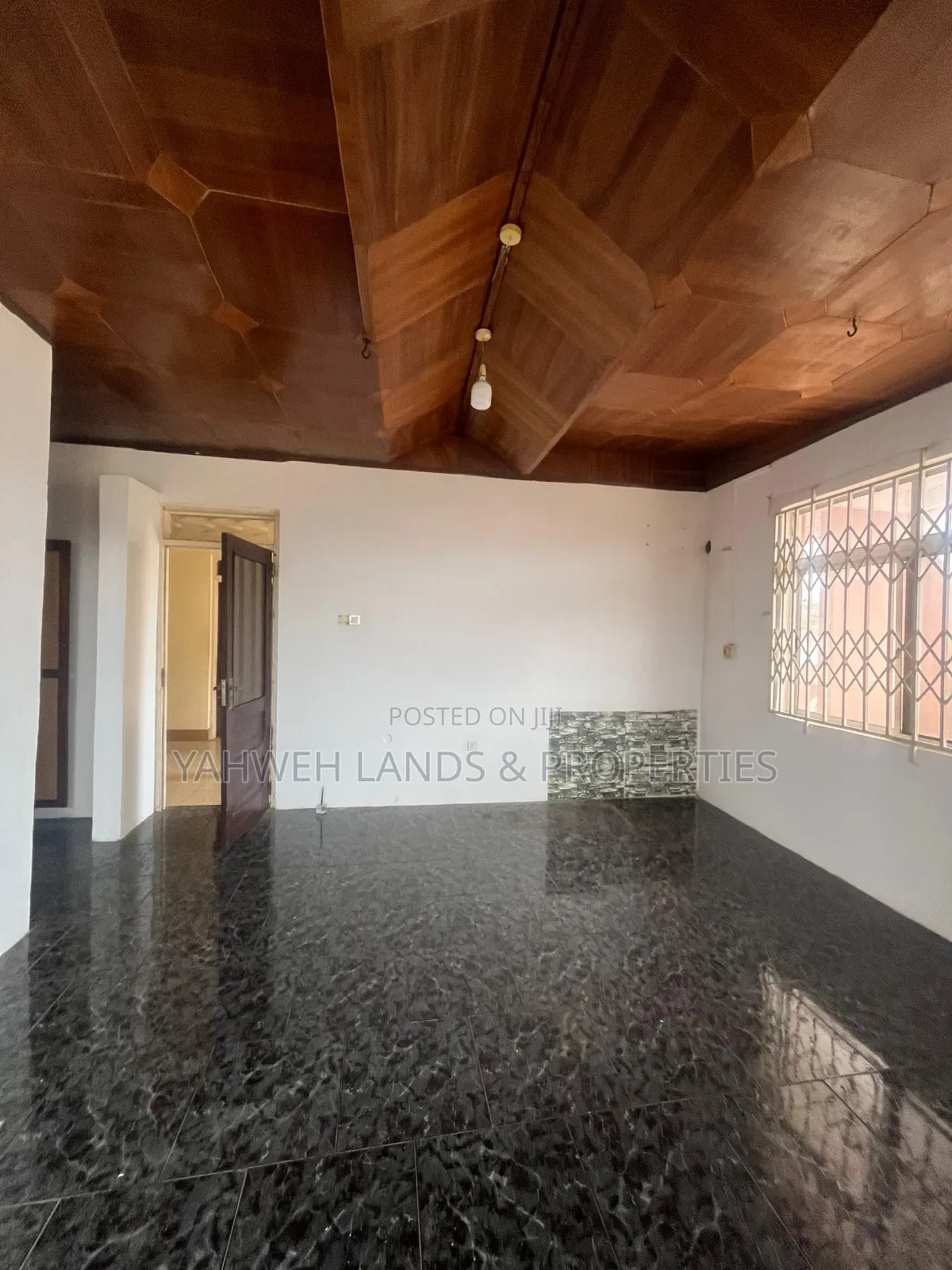 6bdrm House in Spintex for rent in Spintex