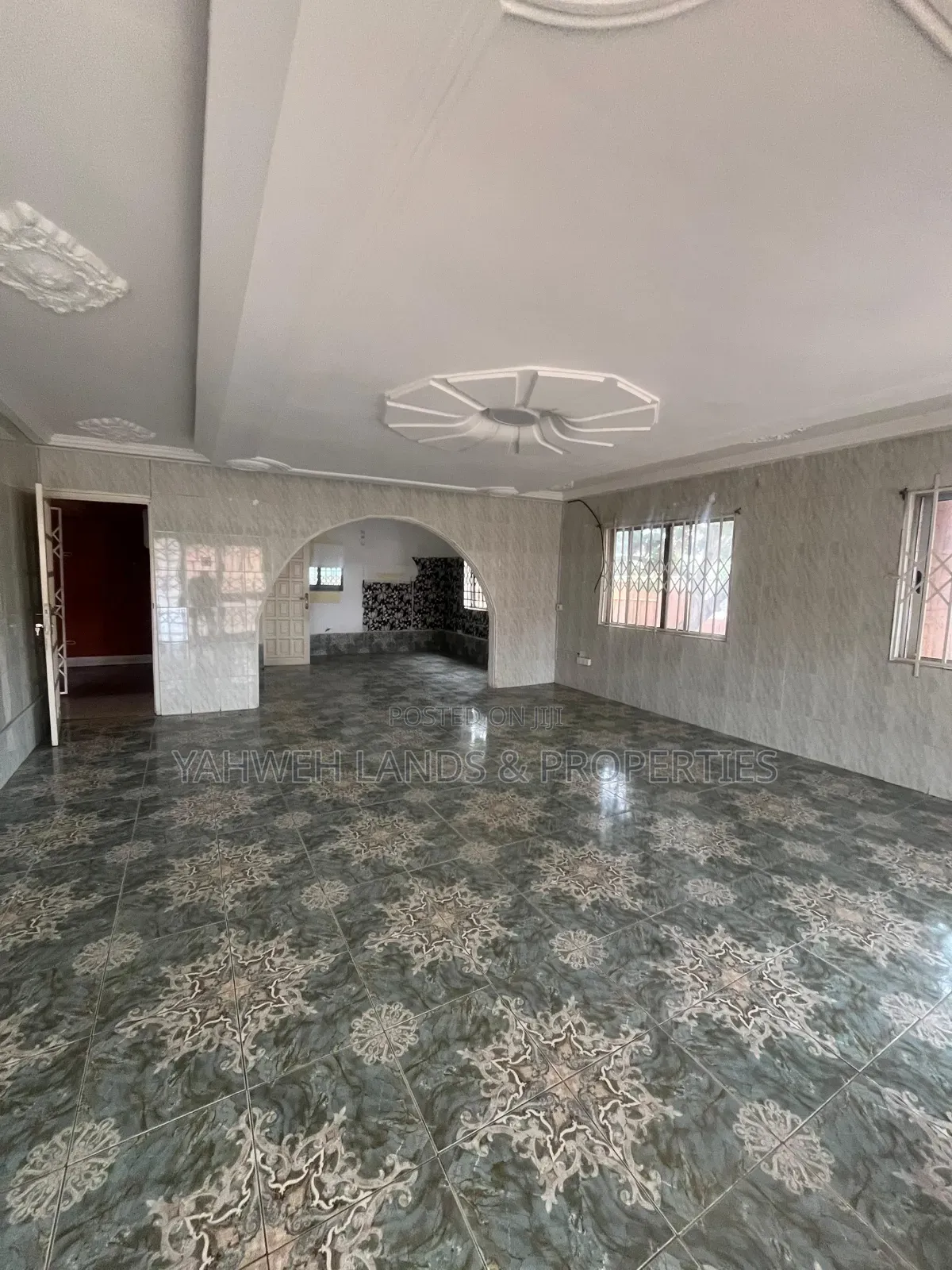 6bdrm House in Spintex for rent in Spintex