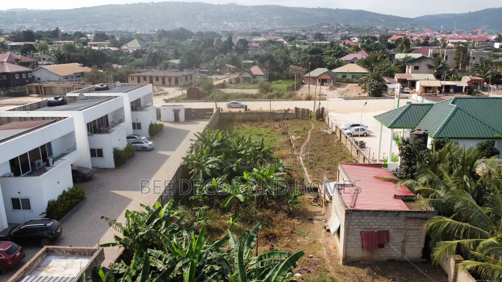 Road Long Sited Land for Sale in Oyarifa